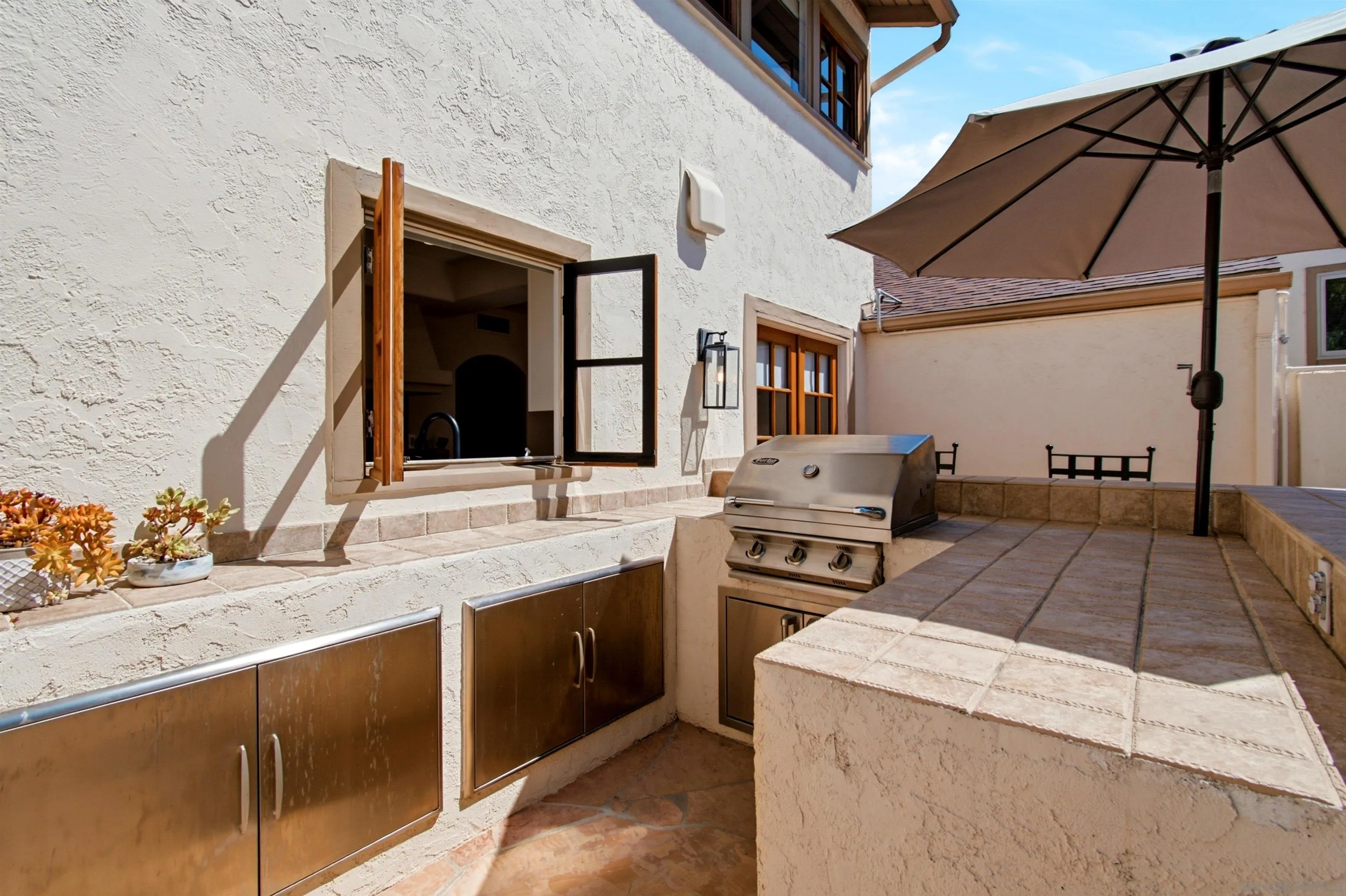 https://cdn.realtyfeed.com/cdn/127/260024648/f6efa97f218c5060ddadcd66b0b9e190.webp