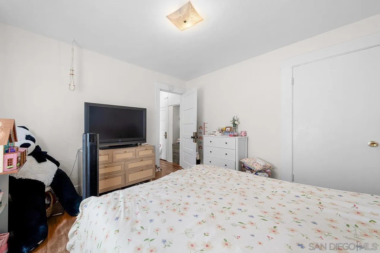 3719-21 Clinton St, San Diego, CA 92113, photo 16