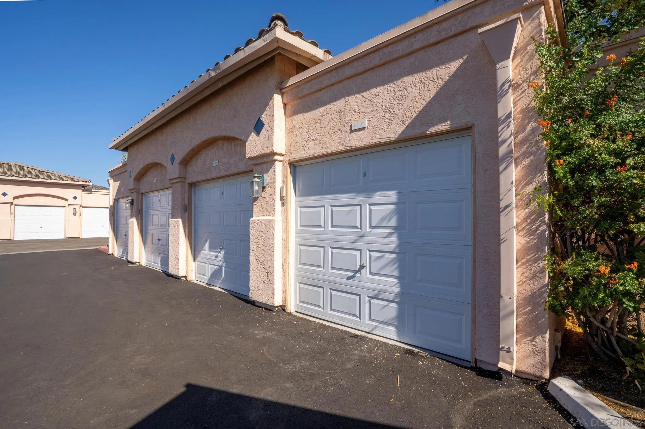 https://cdn.realtyfeed.com/cdn/127/260024674/c67df1ab827cf89b6f9d76cb9a0cbafa.webp