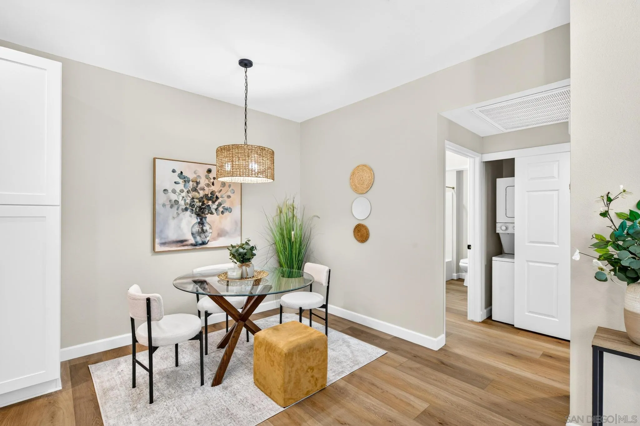 https://cdn.realtyfeed.com/cdn/127/260024674/ed68752287cad15bdd9f0e8399e1fe2c.webp