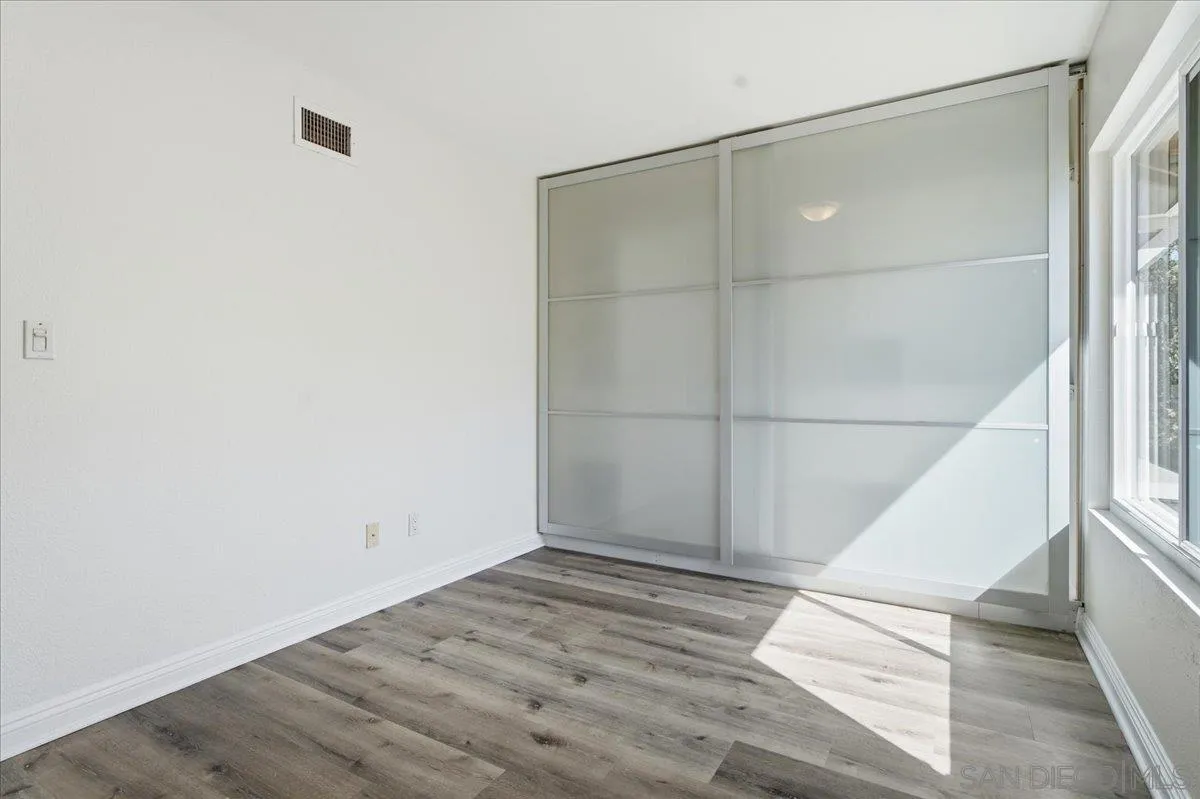 https://cdn.realtyfeed.com/cdn/127/260024676/cf76b3e1d1662394ba1d375bd395488d.webp