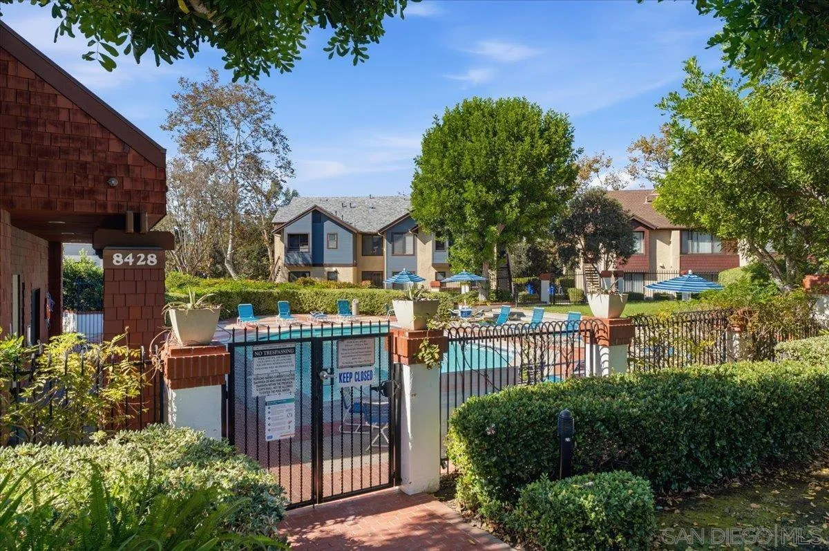 https://cdn.realtyfeed.com/cdn/127/260024676/f5bb220802806c11517ce8dc24207198.webp