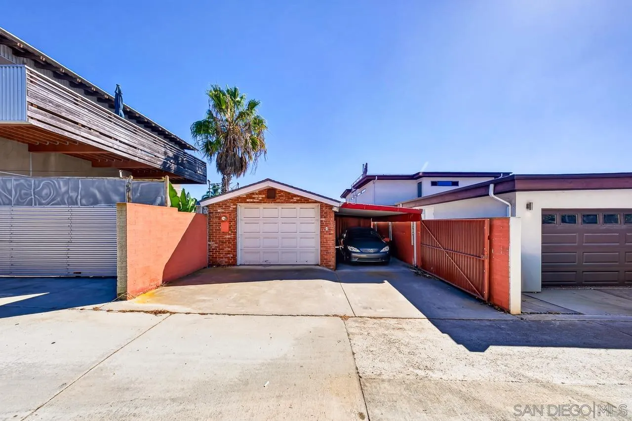 https://cdn.realtyfeed.com/cdn/127/260024697/26d9a23d3773b13001a407dd54674c79.webp