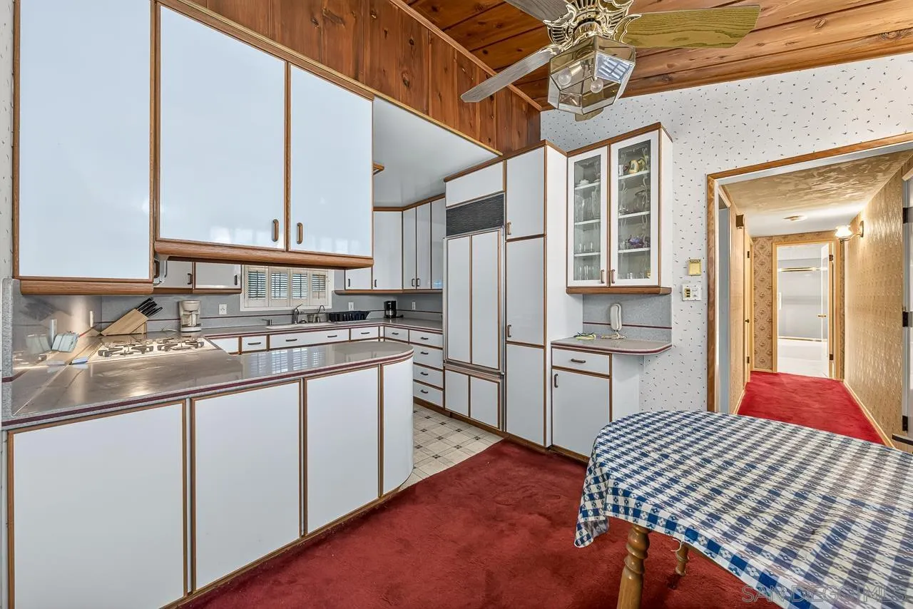 https://cdn.realtyfeed.com/cdn/127/260024697/660daa084d6c97edf1d52c66bdc15bdd.webp