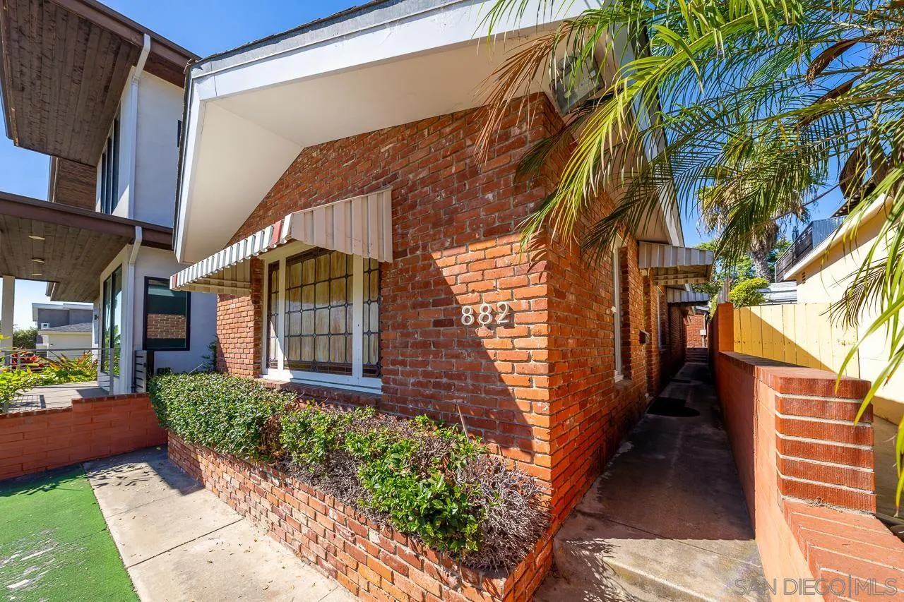 https://cdn.realtyfeed.com/cdn/127/260024697/66319df407a8e6417f468d6a9dd151a9.webp