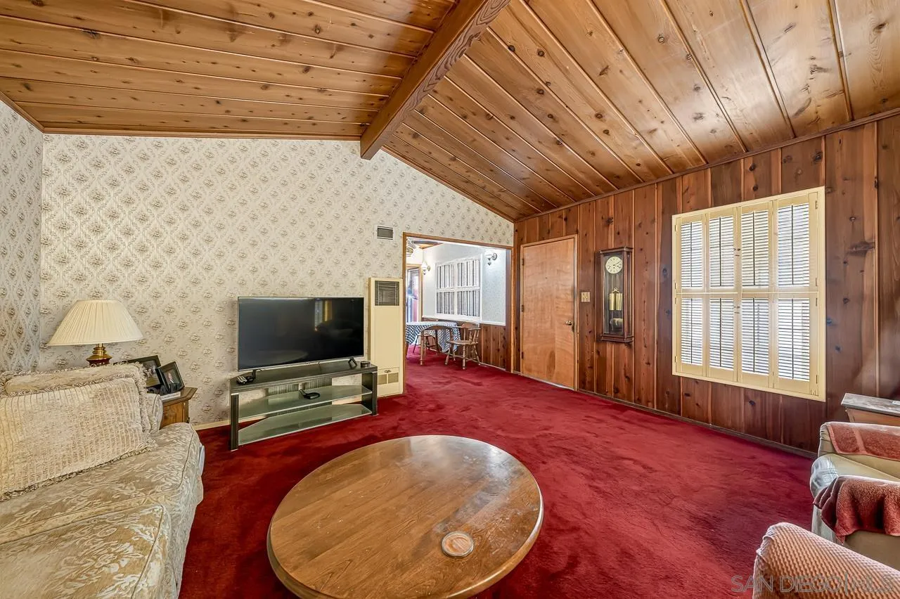 https://cdn.realtyfeed.com/cdn/127/260024697/aa1a122a85350400daf3110a41d8c53d.webp