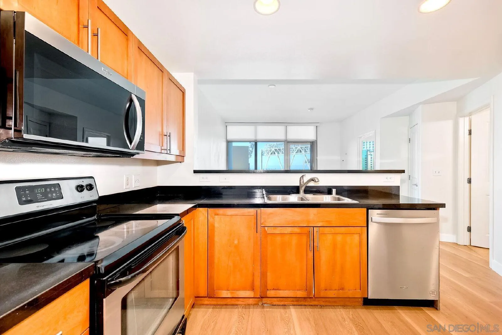 253 10th Ave #1305, San Diego, CA 92101, photo 15