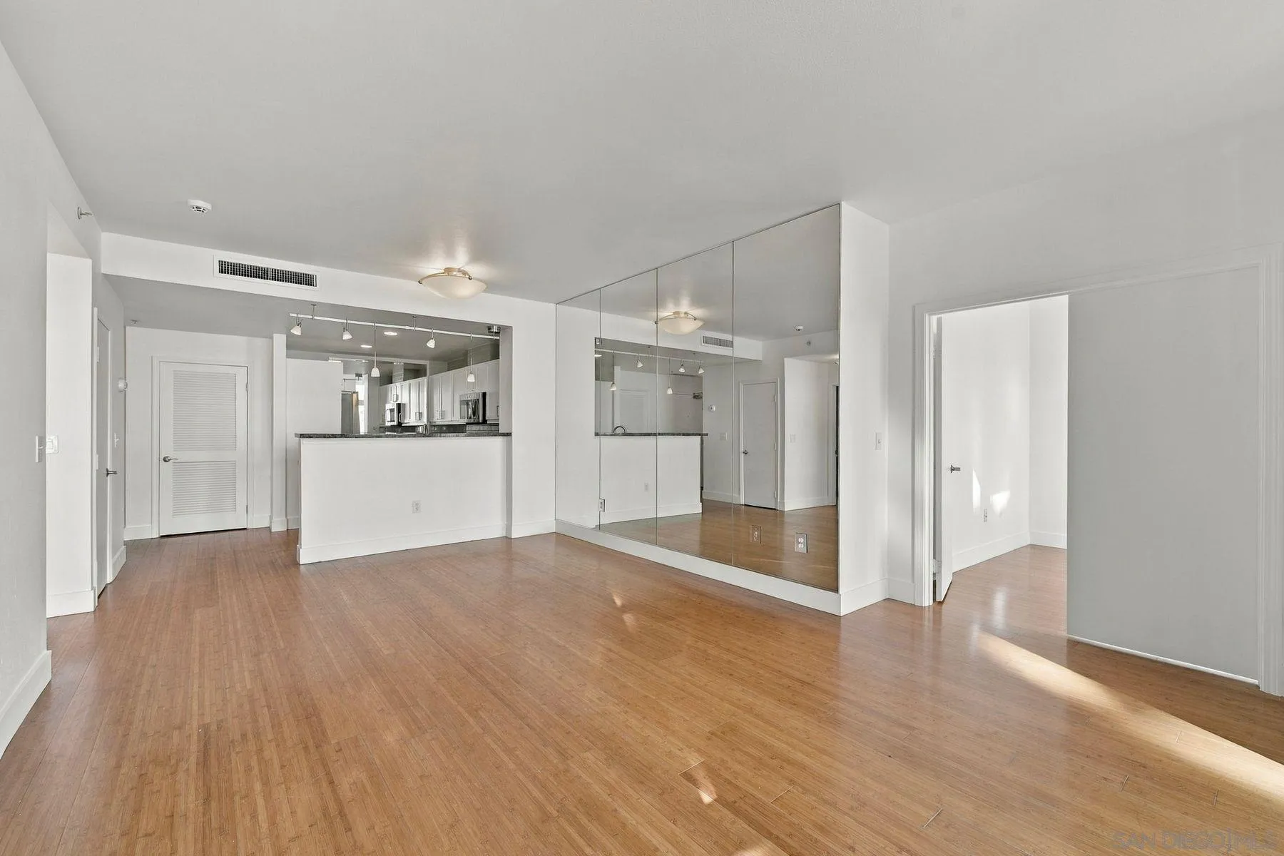 530 K St #401, San Diego, CA 92101, photo 12