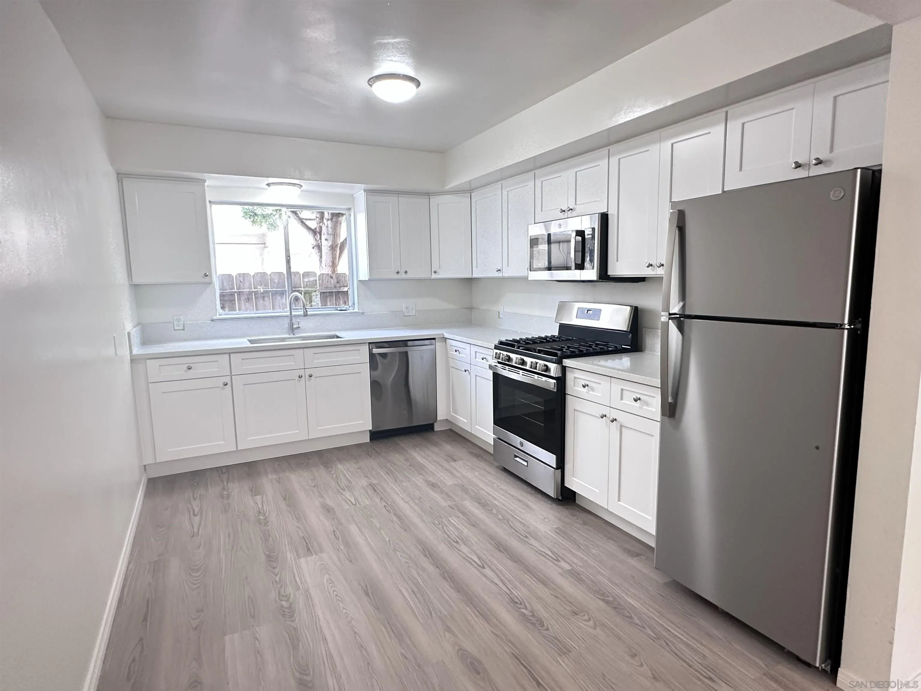 4826-4832 Santa Cruz Ave, San Diego, CA 92107, photo 12