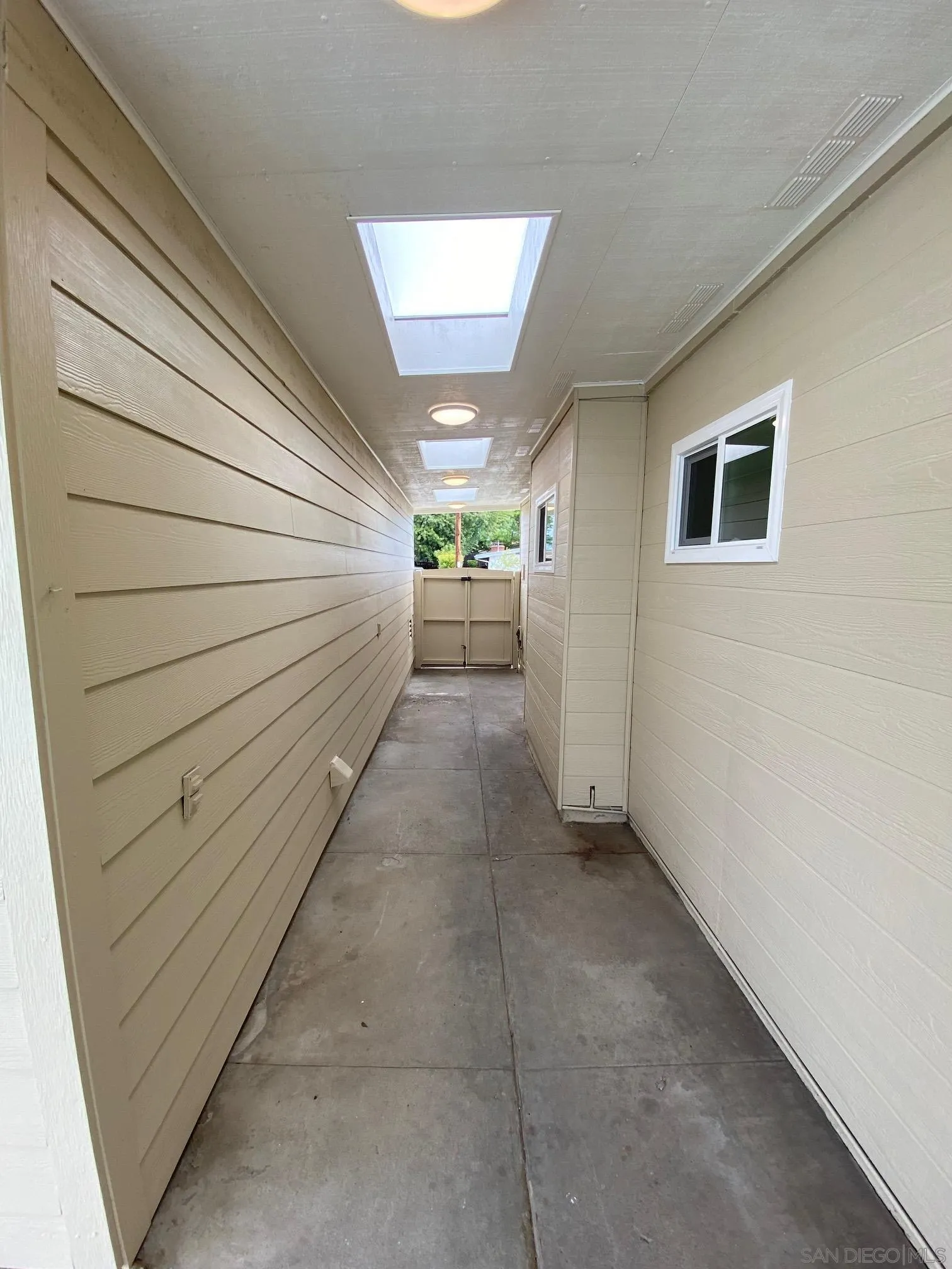 6344 Anvil Lake Avenue, San Diego, CA 92119, photo 31