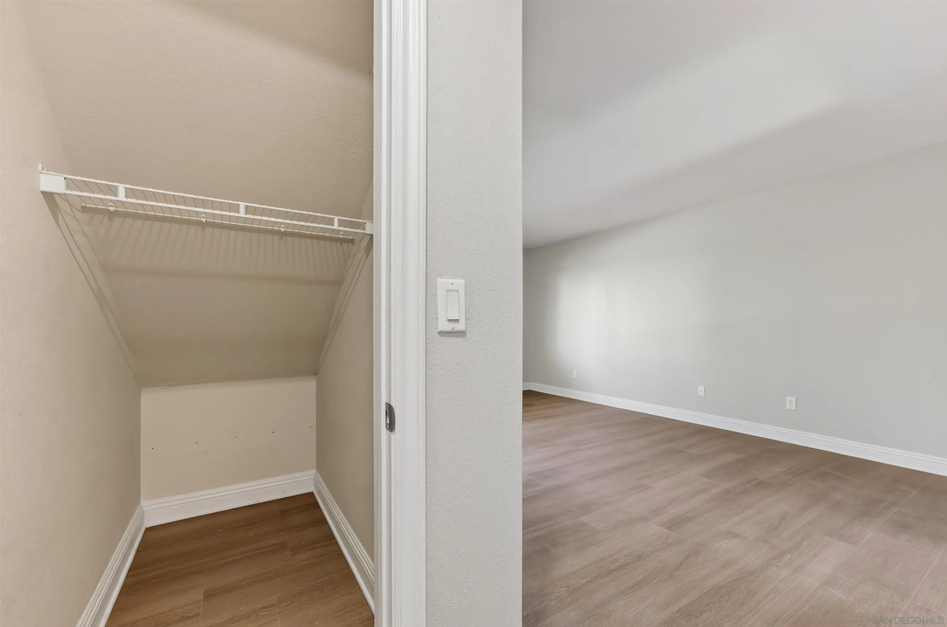 https://cdn.realtyfeed.com/cdn/127/260024721/5249c560b7607777a39f70660431387a.webp