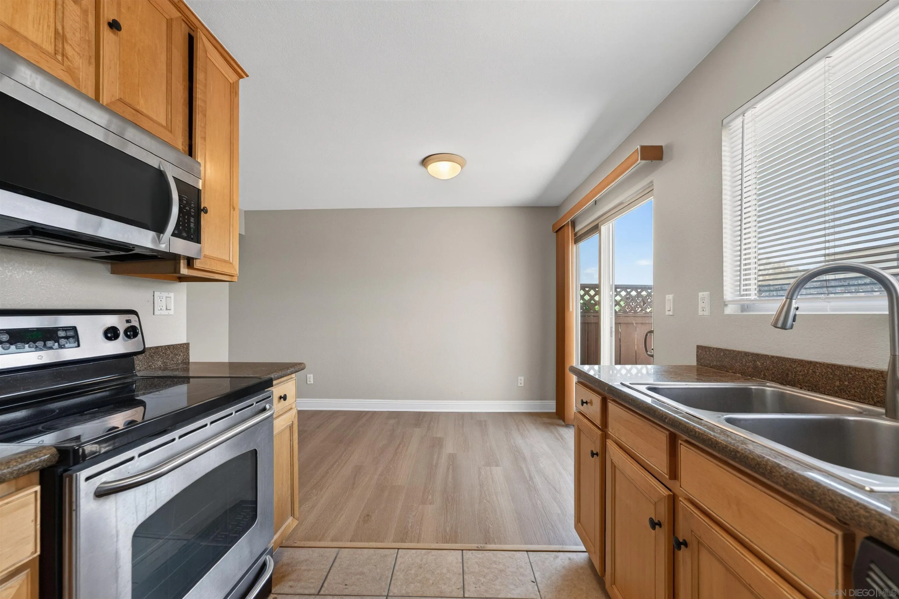 https://cdn.realtyfeed.com/cdn/127/260024721/5307e6e59c93820881719ab15b046083.webp