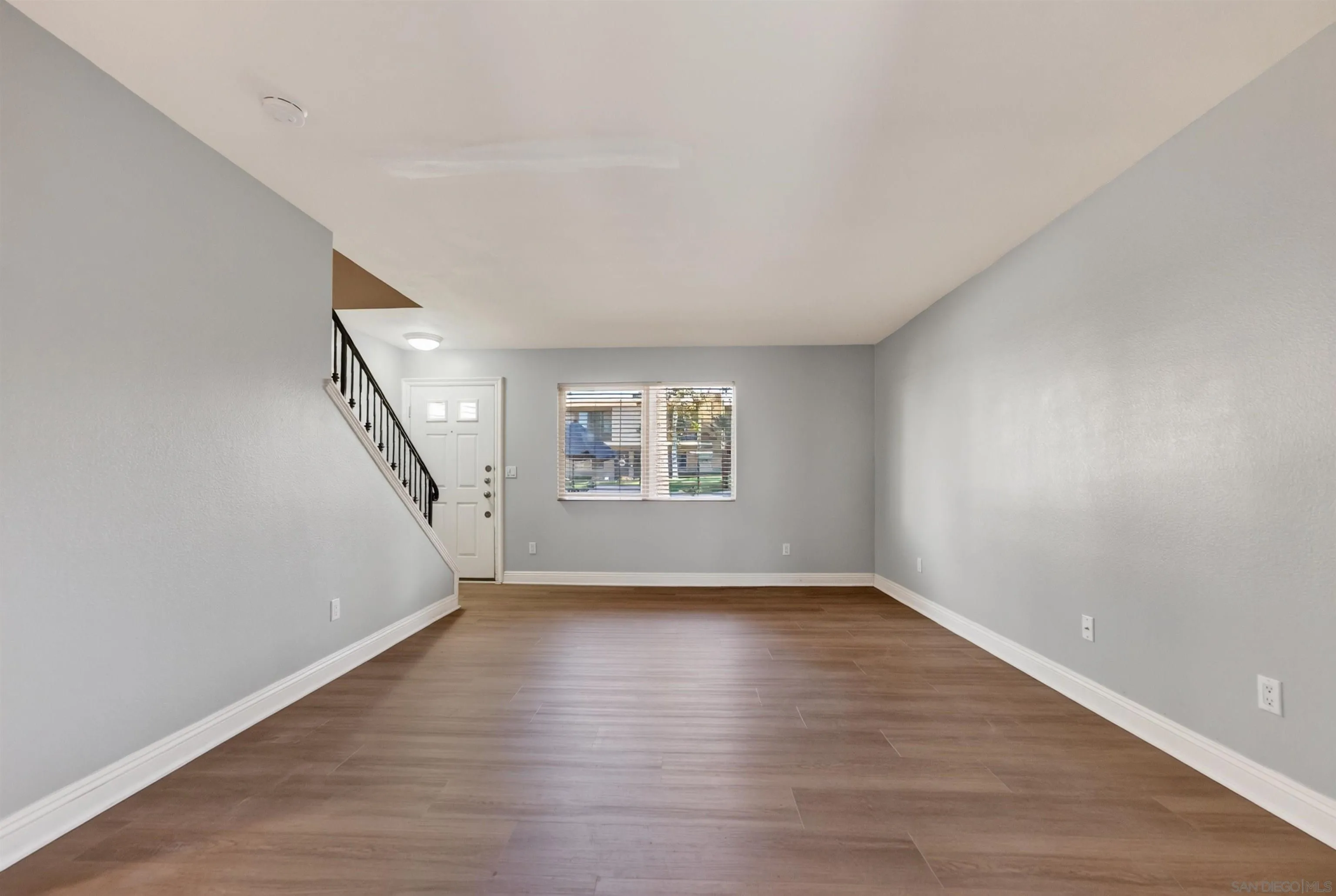 https://cdn.realtyfeed.com/cdn/127/260024721/94411ce03810410db0a3d08266fa926c.webp