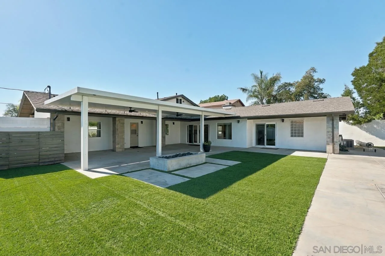 https://cdn.realtyfeed.com/cdn/127/260024727/855e399e76d50c7e6d4f6f9b999cf0fb.webp