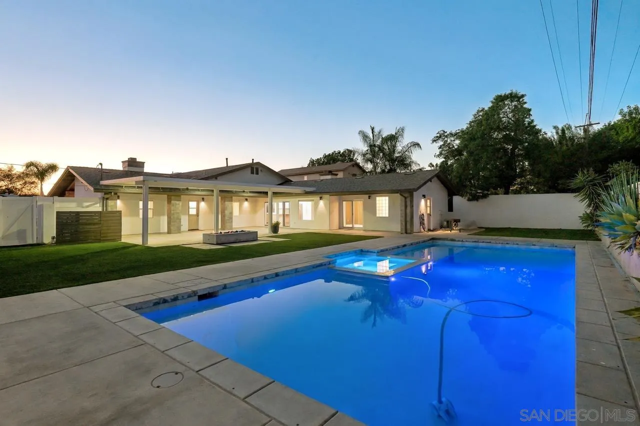 https://cdn.realtyfeed.com/cdn/127/260024727/96bb0db81d0dffbe55fb9fdac77803df.webp