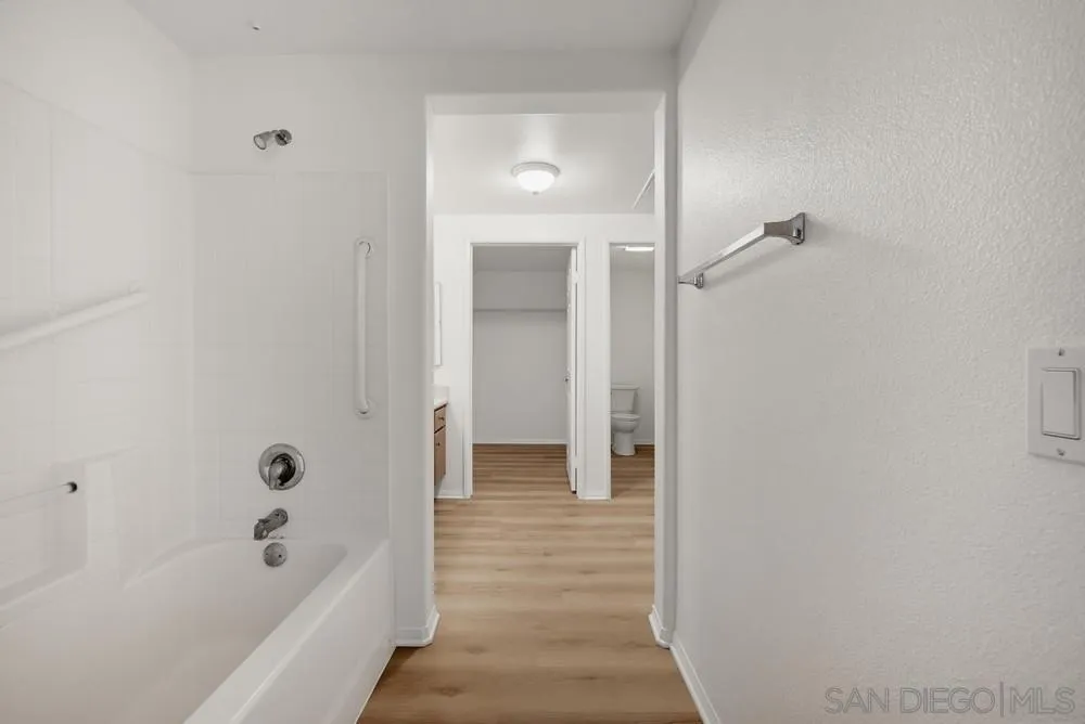 31389 Taylor Lane, Temecula, CA 92592, photo 23
