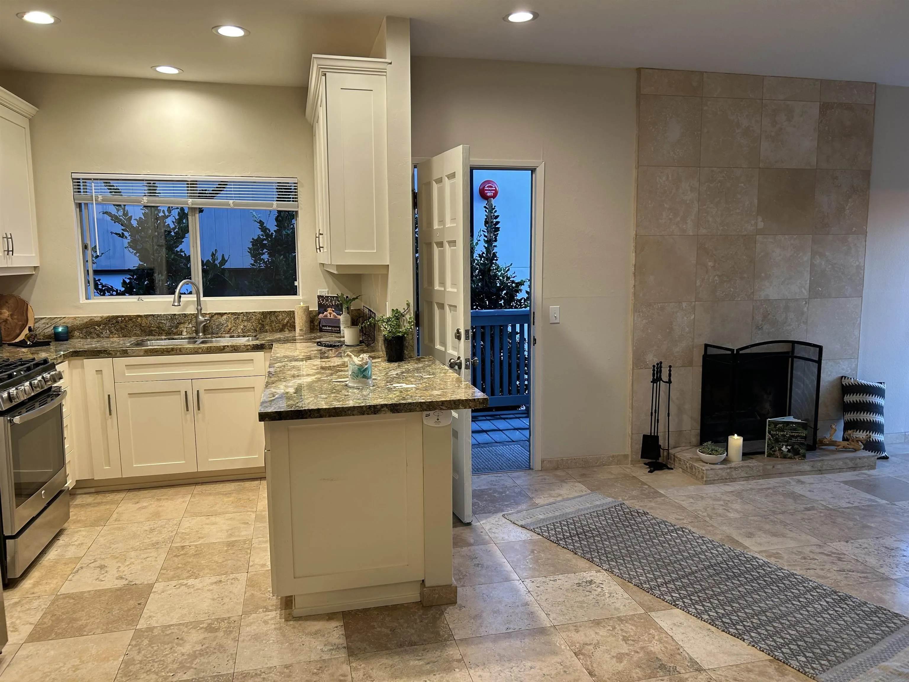 2279 Montgomery Ave, Cardiff, CA 92007, photo 27