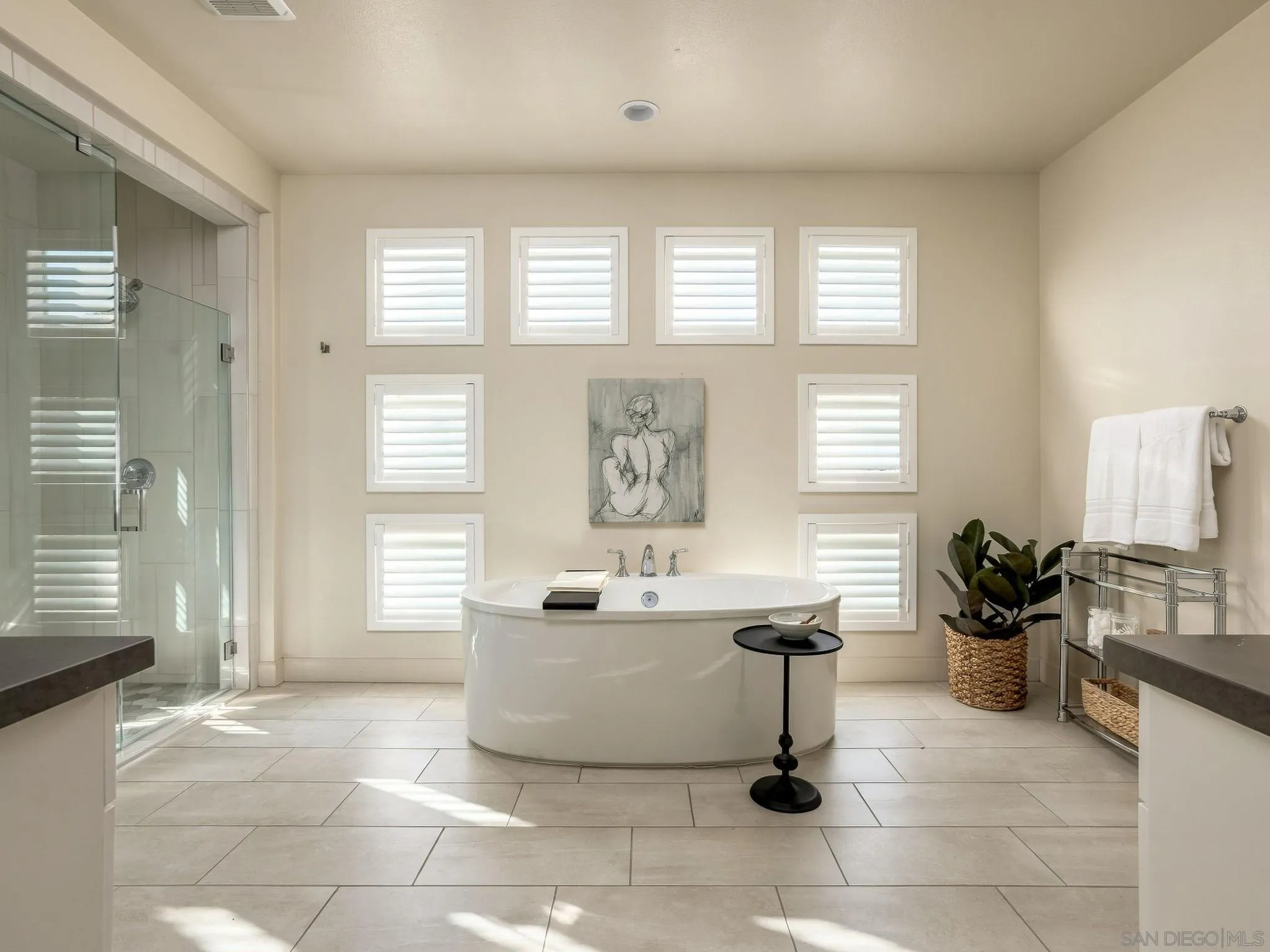 https://cdn.realtyfeed.com/cdn/127/260024736/11bbeaed9a26dc19a0c74c2e9c118f1f.webp