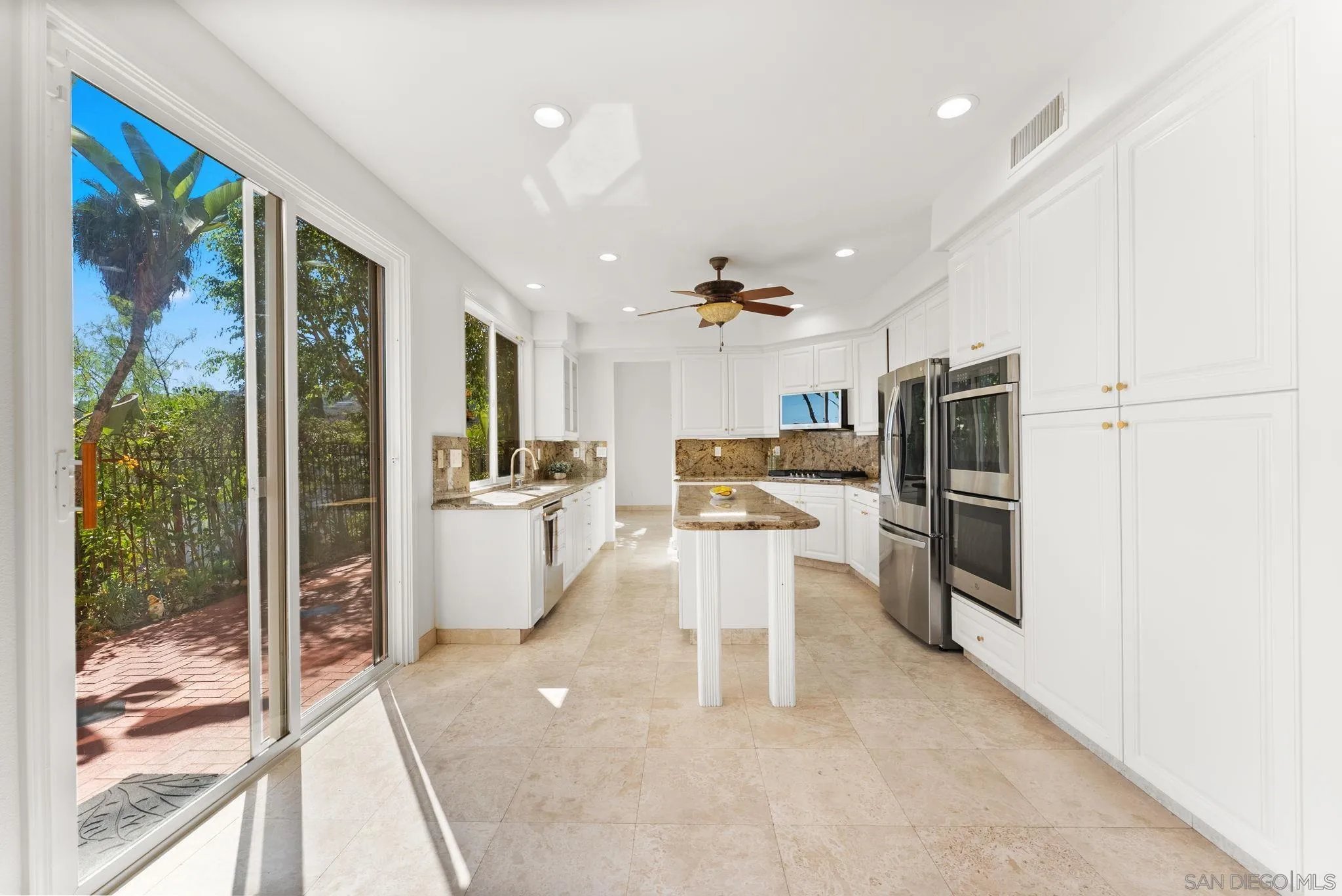 6055 Hillpointe Row, La Jolla, CA 92037, photo 19