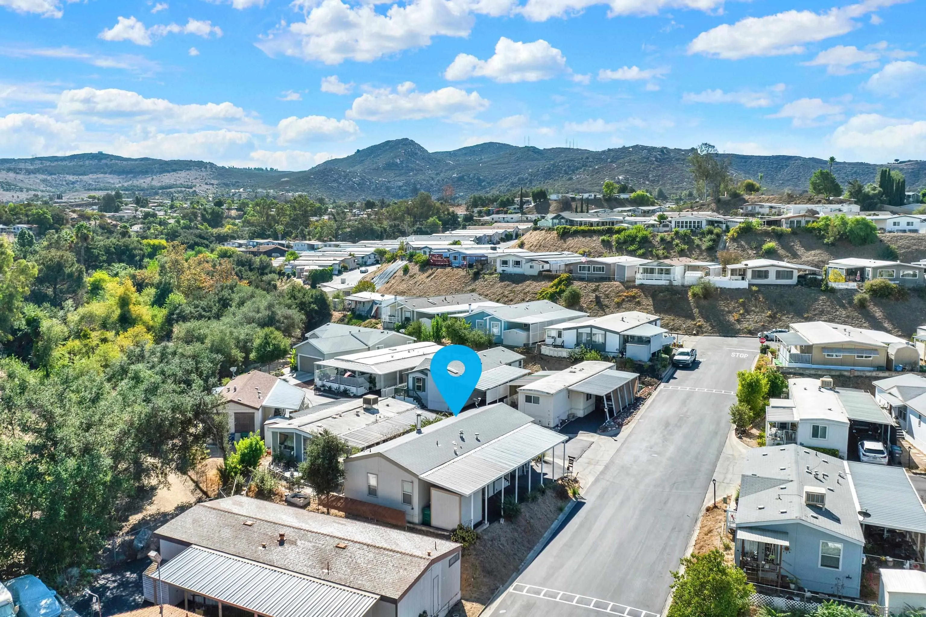 https://cdn.realtyfeed.com/cdn/127/260024764/6240e9649a8c4d3621826fb8ca4e0be9.webp
