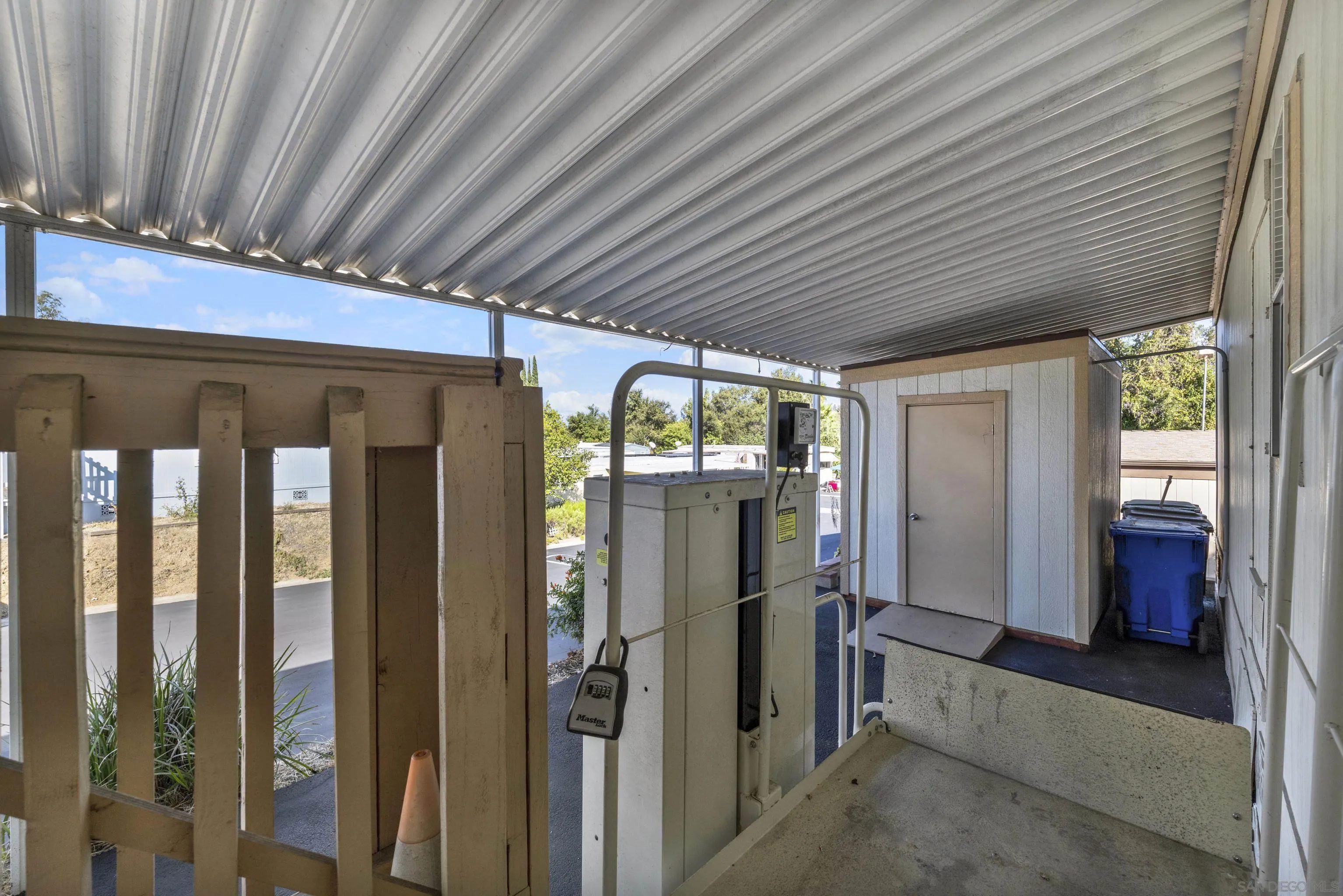 https://cdn.realtyfeed.com/cdn/127/260024764/f245a61260cd7e7eb46885b82286830d.webp