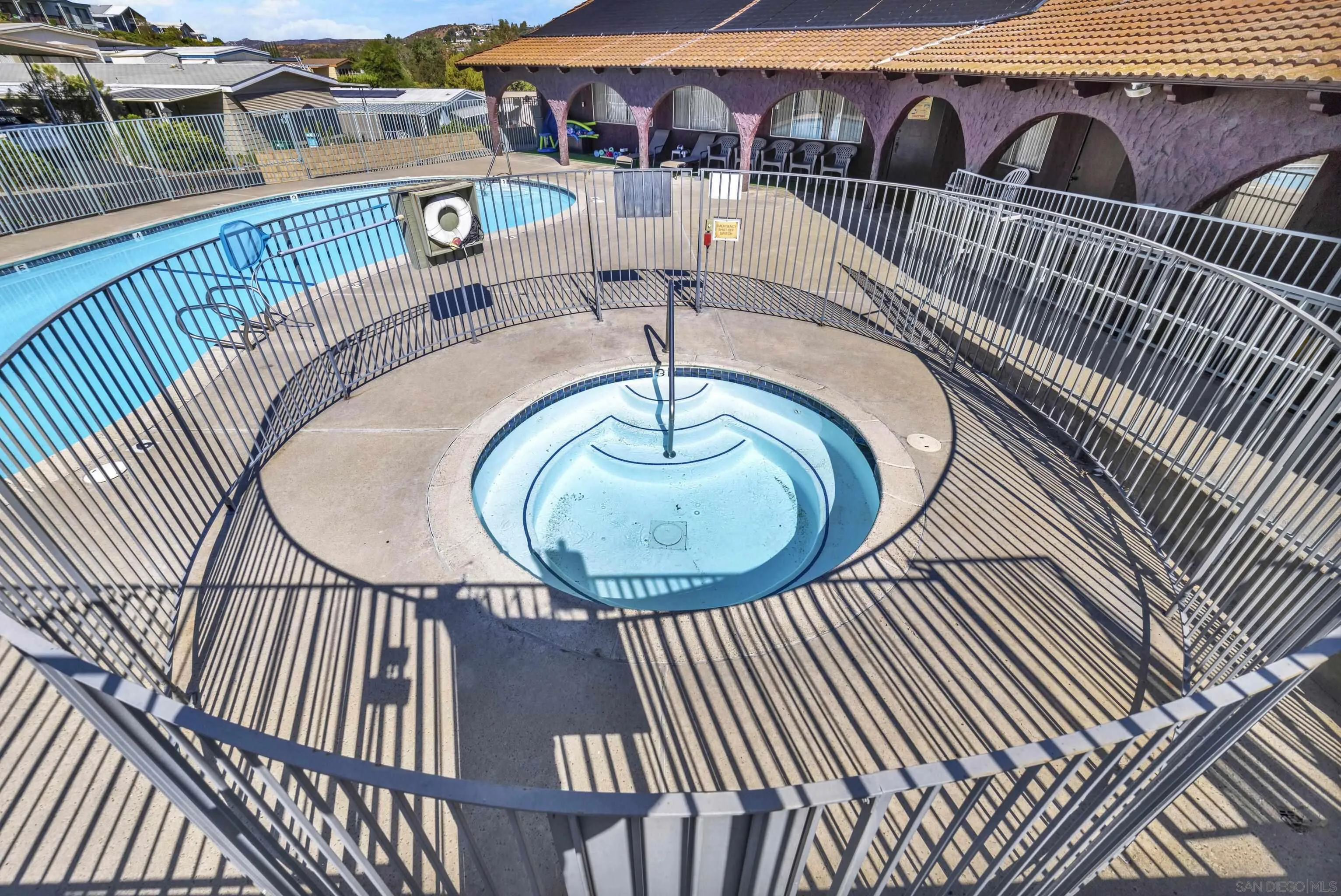 https://cdn.realtyfeed.com/cdn/127/260024764/ffb94bc2227b792ad5124f55e17a286b.webp