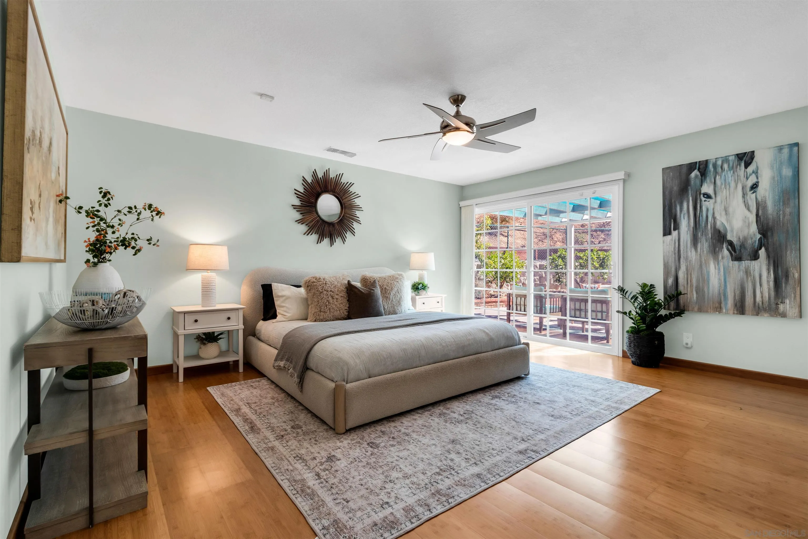 https://cdn.realtyfeed.com/cdn/127/260024773/2c88fad6f8def9d7425bedc0595ff884.webp