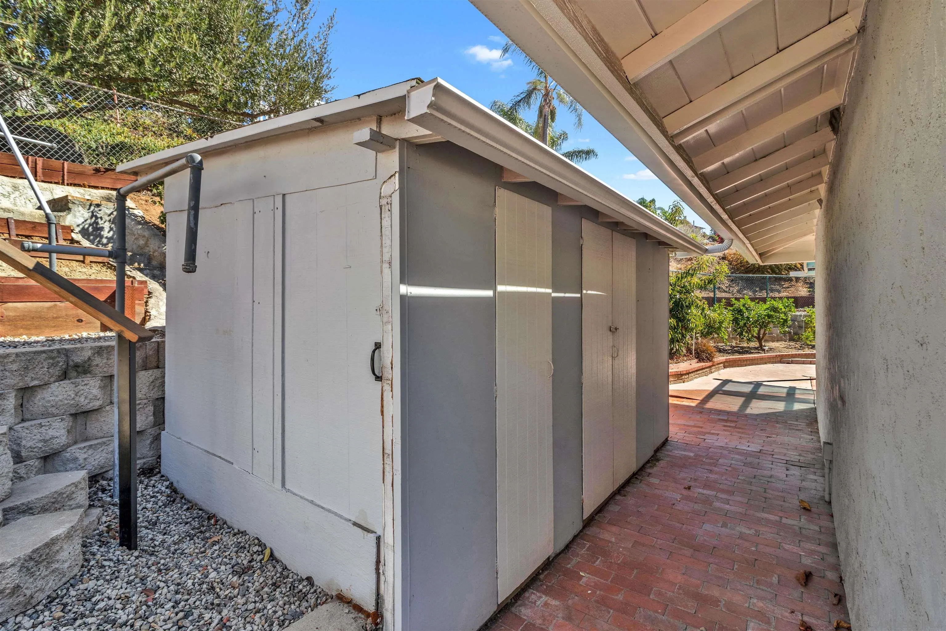 https://cdn.realtyfeed.com/cdn/127/260024773/a23f5108f199eb38673815ea7267314a.webp