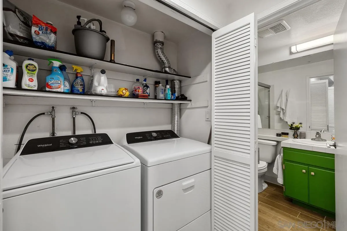 https://cdn.realtyfeed.com/cdn/127/260024776/1372f9fc9a9ce5219042aa63db64ca03.webp