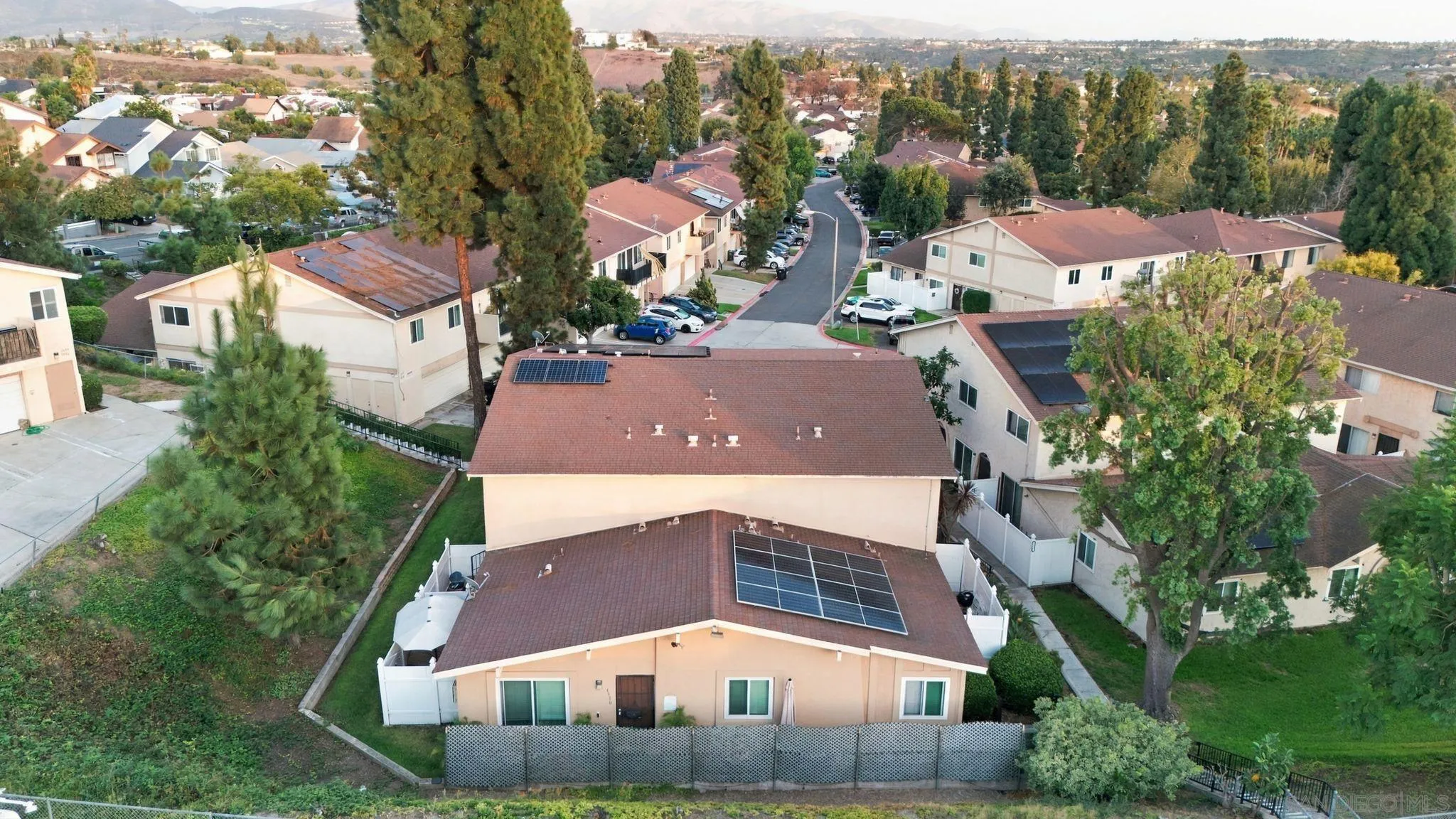https://cdn.realtyfeed.com/cdn/127/260024780/e164a70ad15326df948f83dd24c17d6b.webp