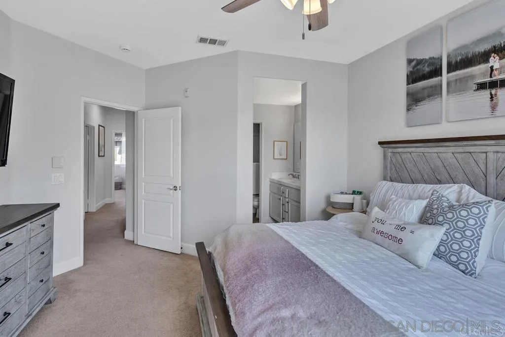 14670 Via Fiesta #2, San Diego, CA 92127, photo 12