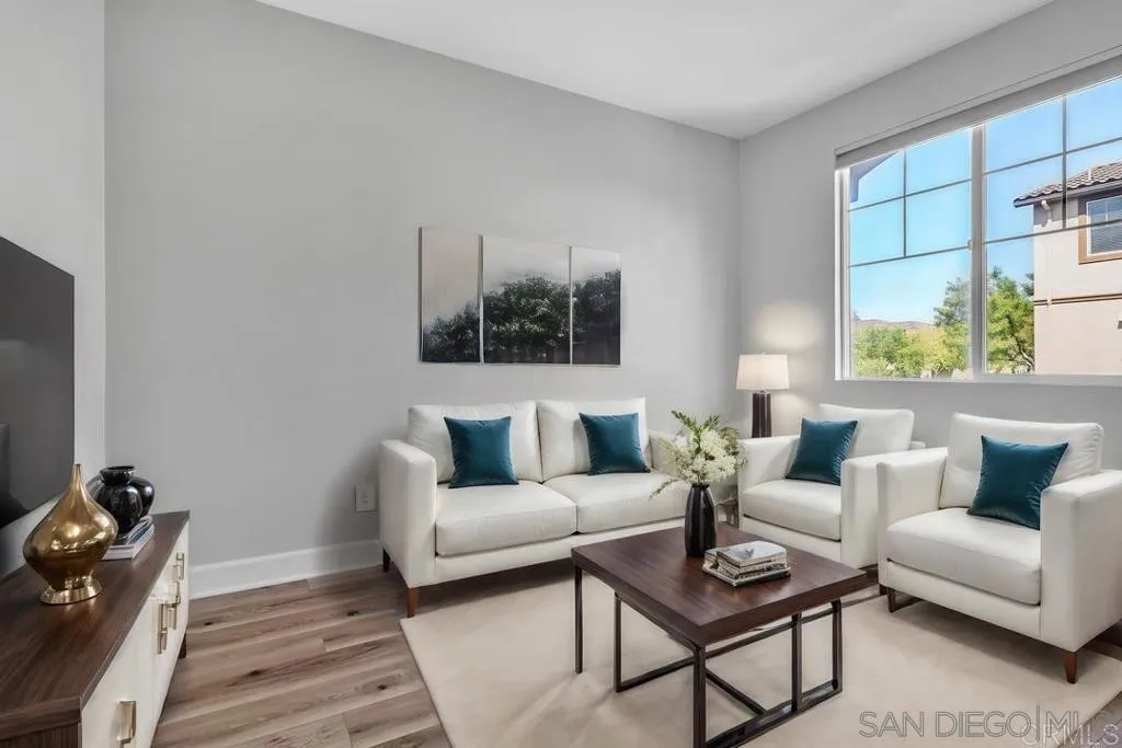 14670 Via Fiesta #2, San Diego, CA 92127, photo 8