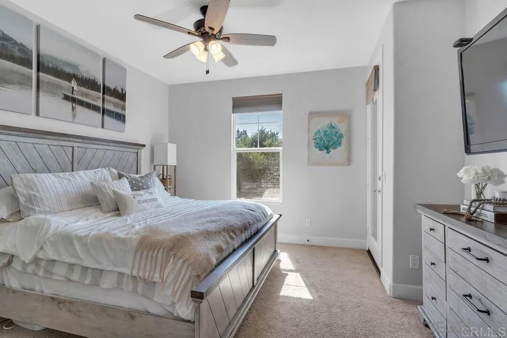 14670 Via Fiesta #2, San Diego, CA 92127, photo 11