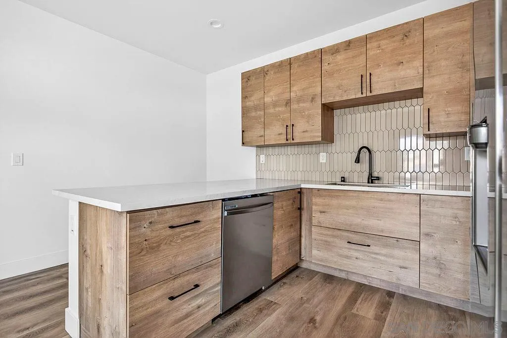 2139 Balboa Ave, San Diego, CA 92109, photo 11