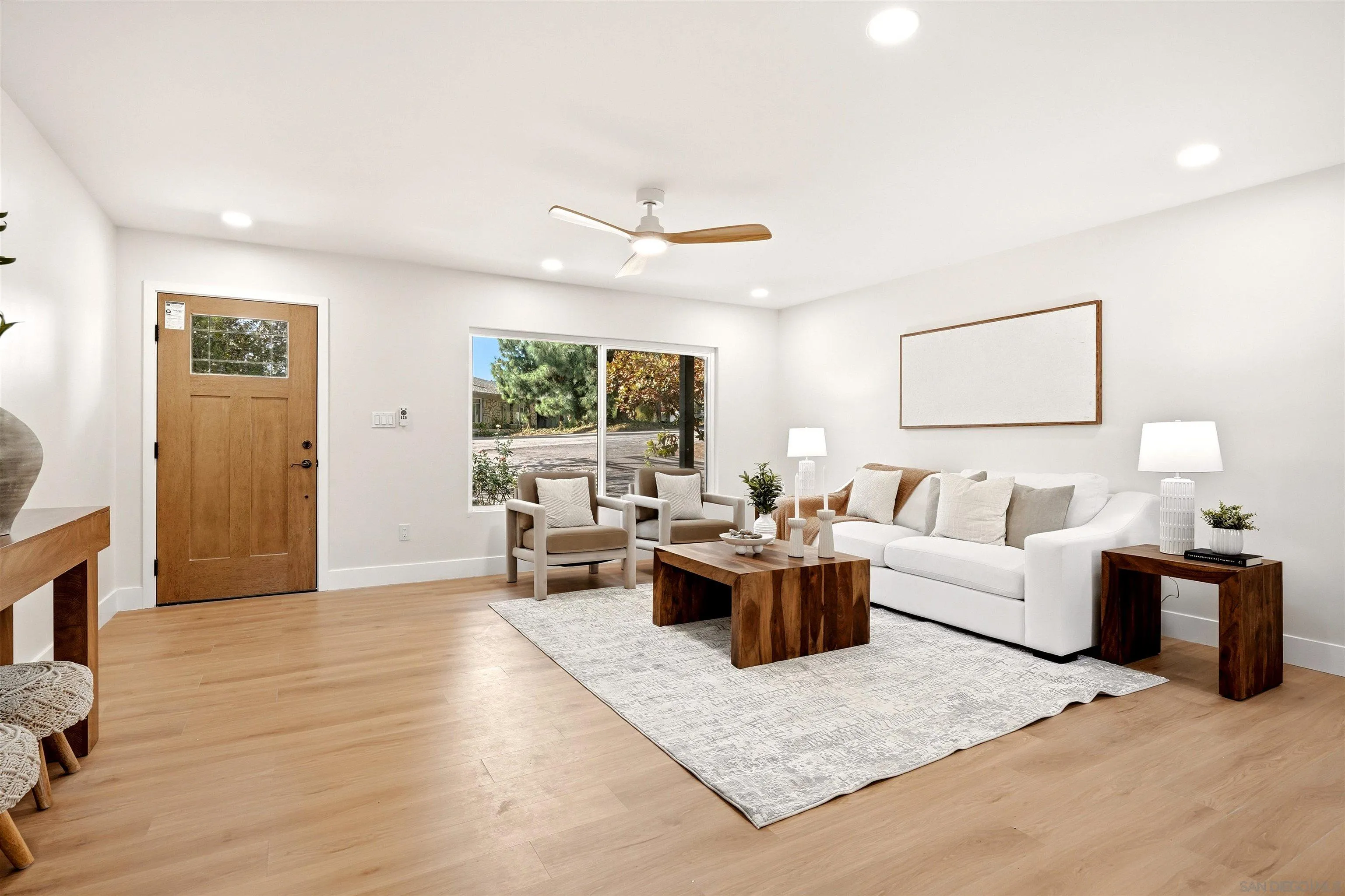 https://cdn.realtyfeed.com/cdn/127/260024788/33ab88084558ed90a6904efd20a28372.webp