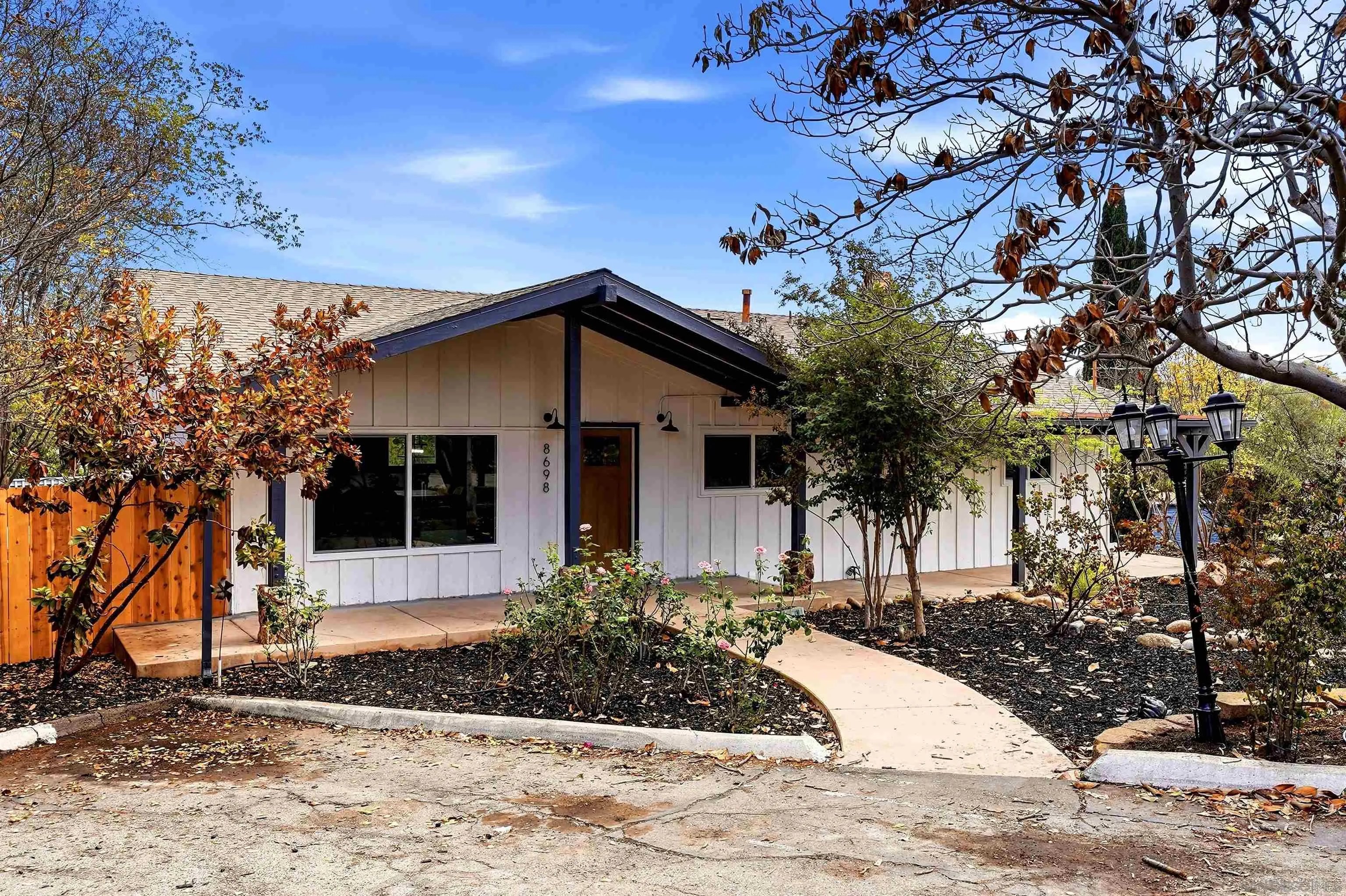 https://cdn.realtyfeed.com/cdn/127/260024788/6a8940d1f6de1922e3a48f9a4b48b083.webp