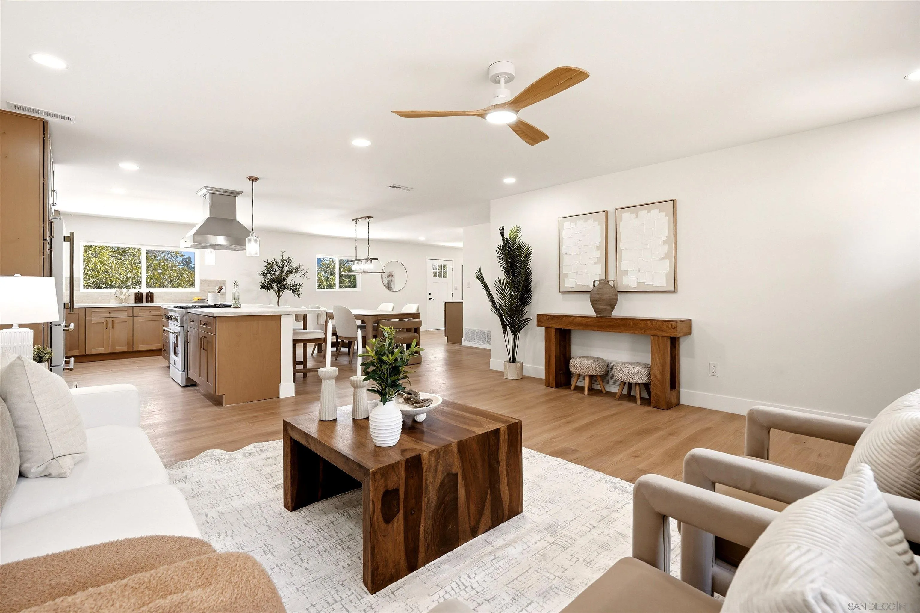 https://cdn.realtyfeed.com/cdn/127/260024788/7e993170870ae010e9905c653524c6d3.webp