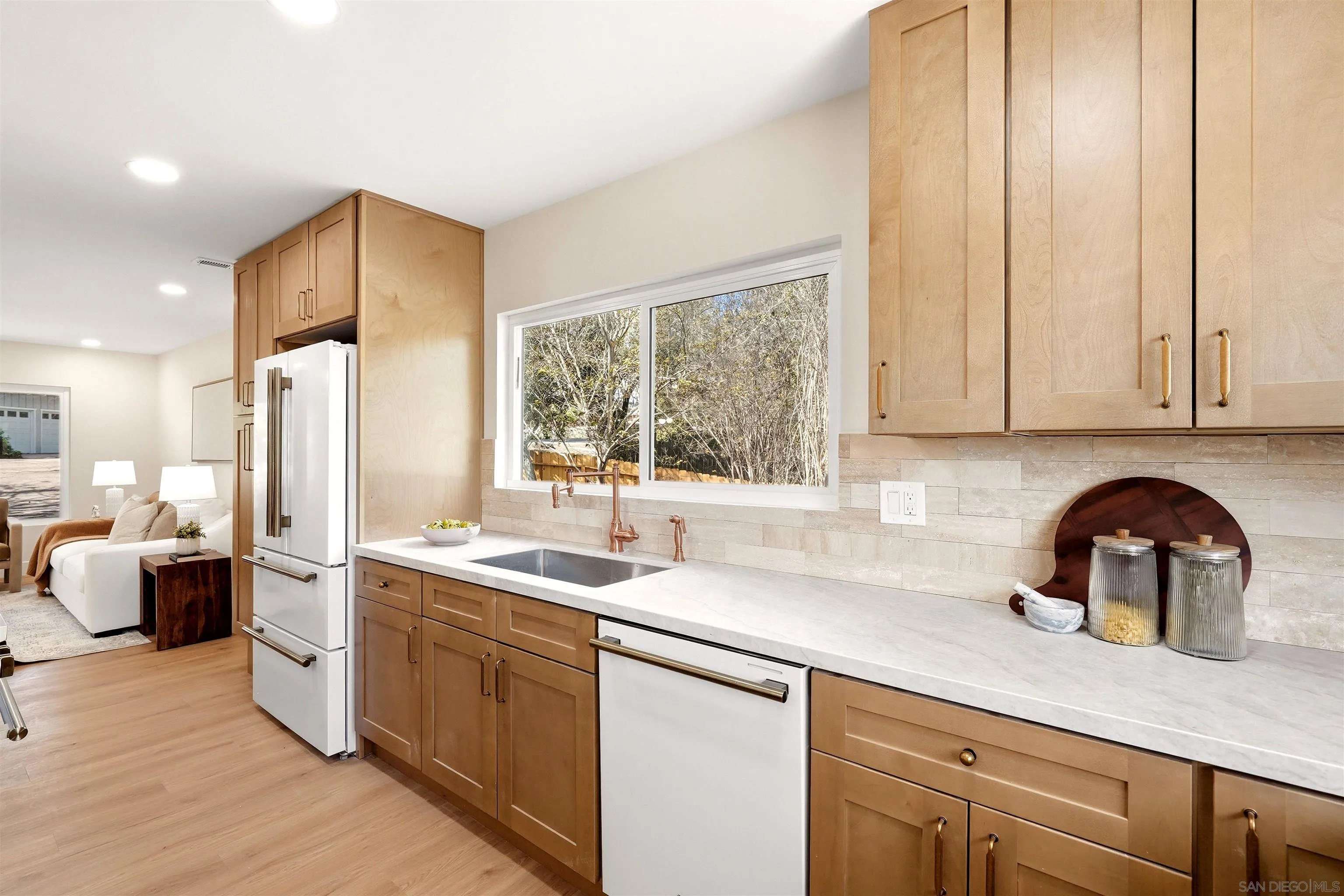 https://cdn.realtyfeed.com/cdn/127/260024788/a2068a98ae3257fc10904d30a1fc3a3a.webp