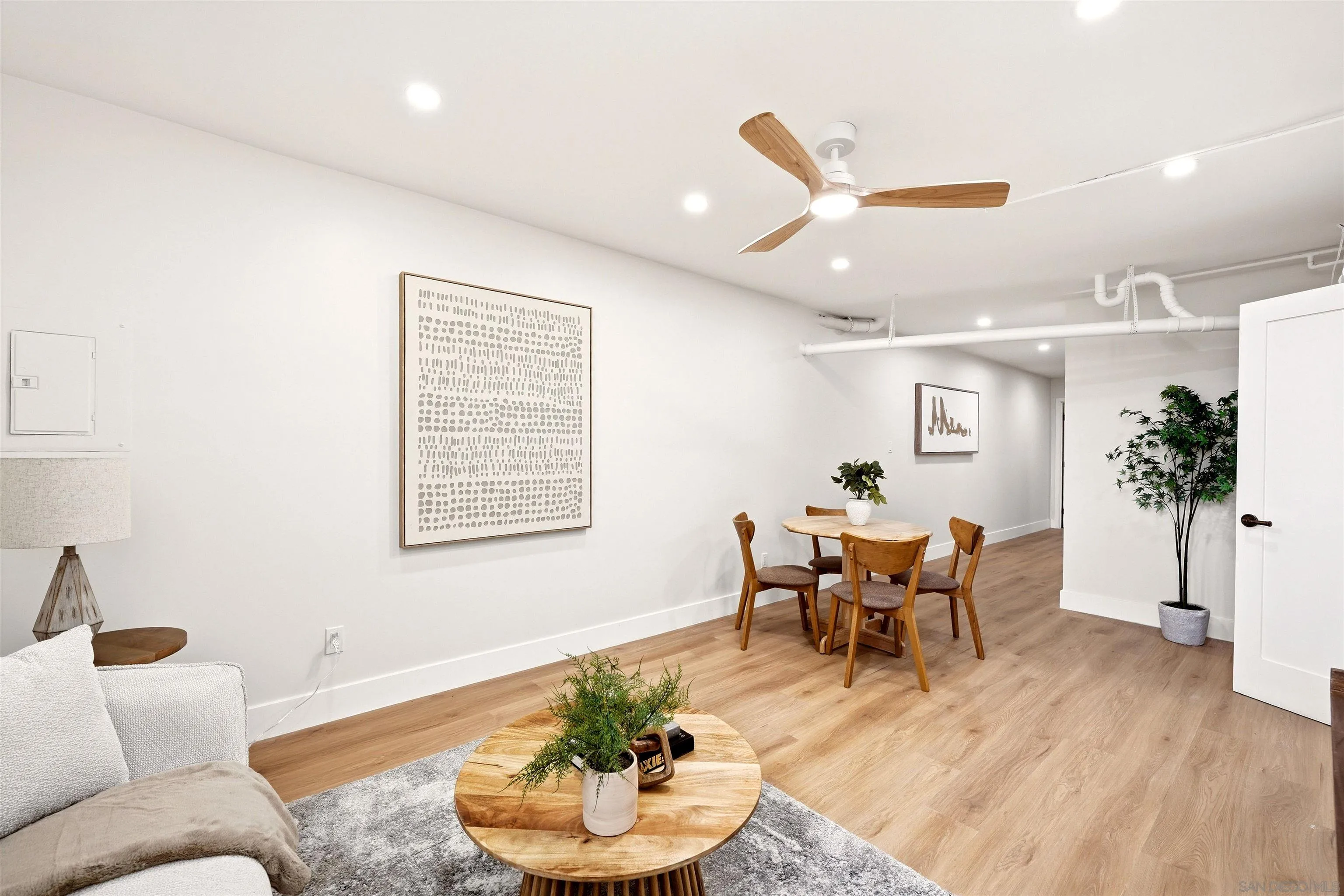 https://cdn.realtyfeed.com/cdn/127/260024788/d6c166b6066039790cc65bab8230b525.webp