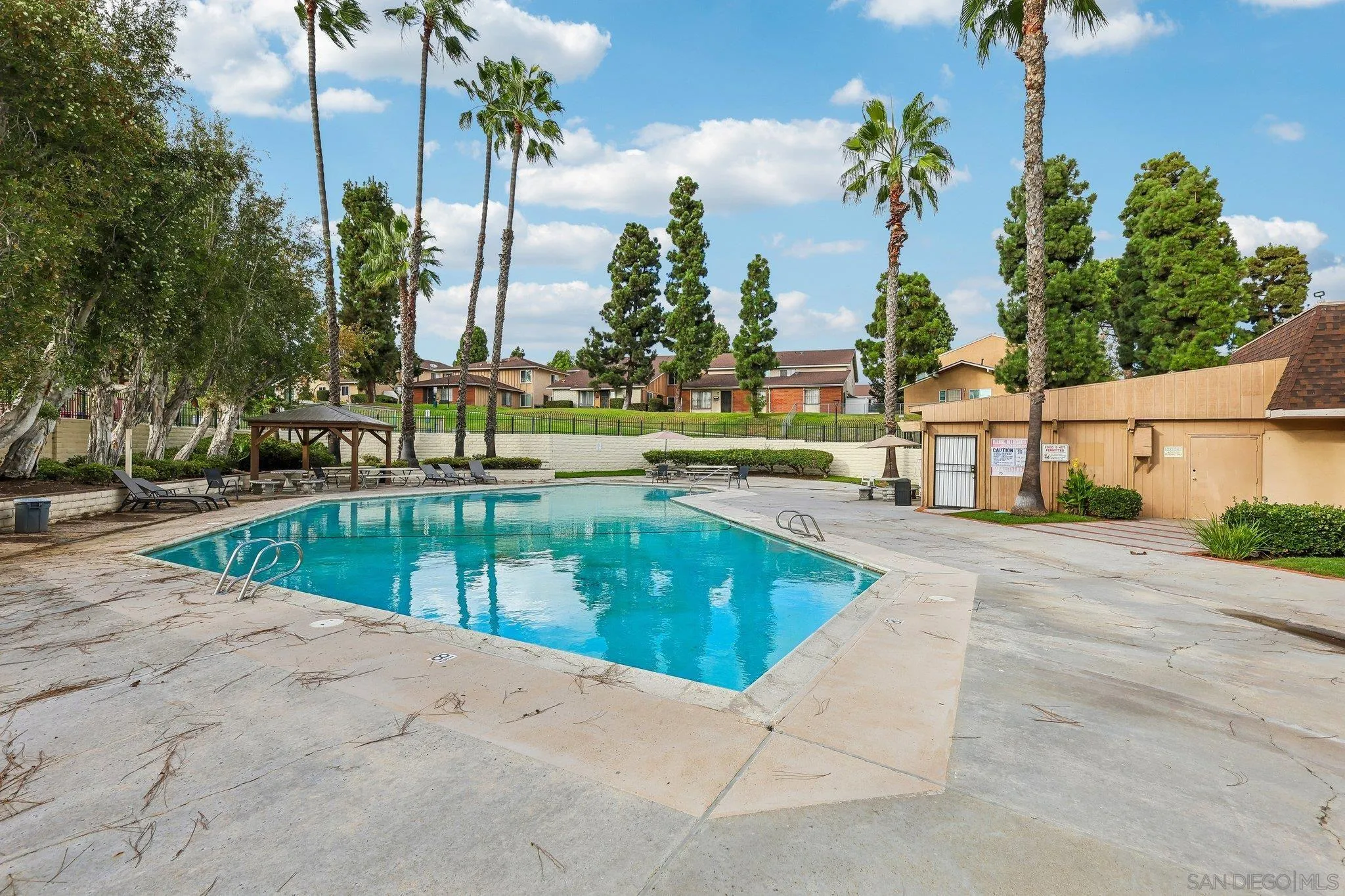 https://cdn.realtyfeed.com/cdn/127/260024793/4ada6a88822a080d56391737bb3aa9ff.webp