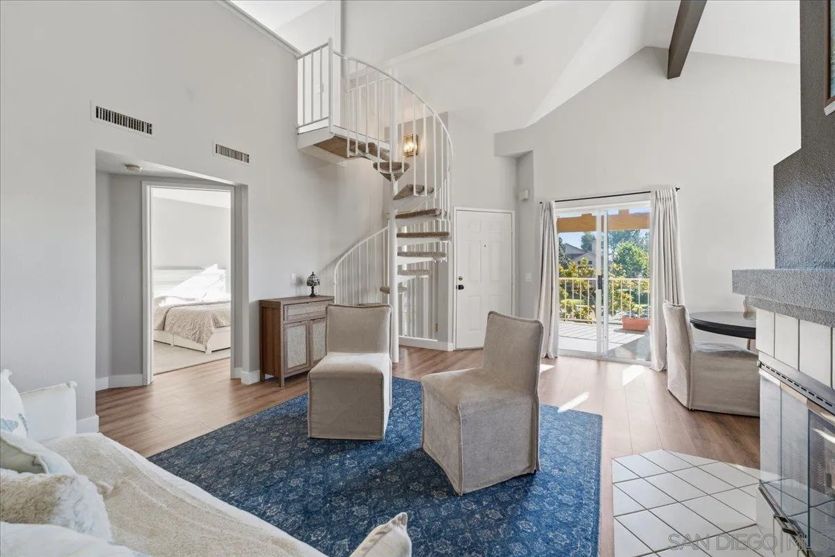 https://cdn.realtyfeed.com/cdn/127/260024794/a3feb258ab8f35f252b63a10be76db12.webp