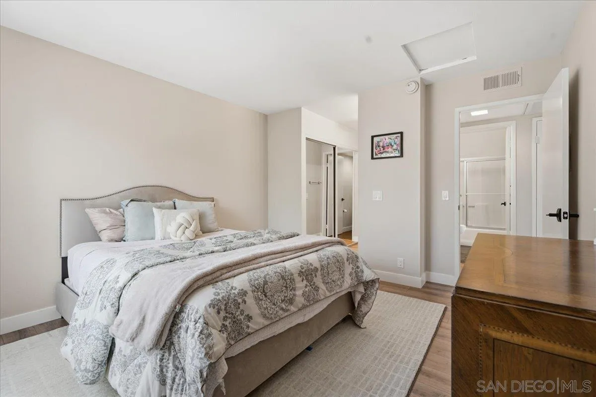https://cdn.realtyfeed.com/cdn/127/260024794/b5a17fe6ba15d5312d444427198c6c02.webp