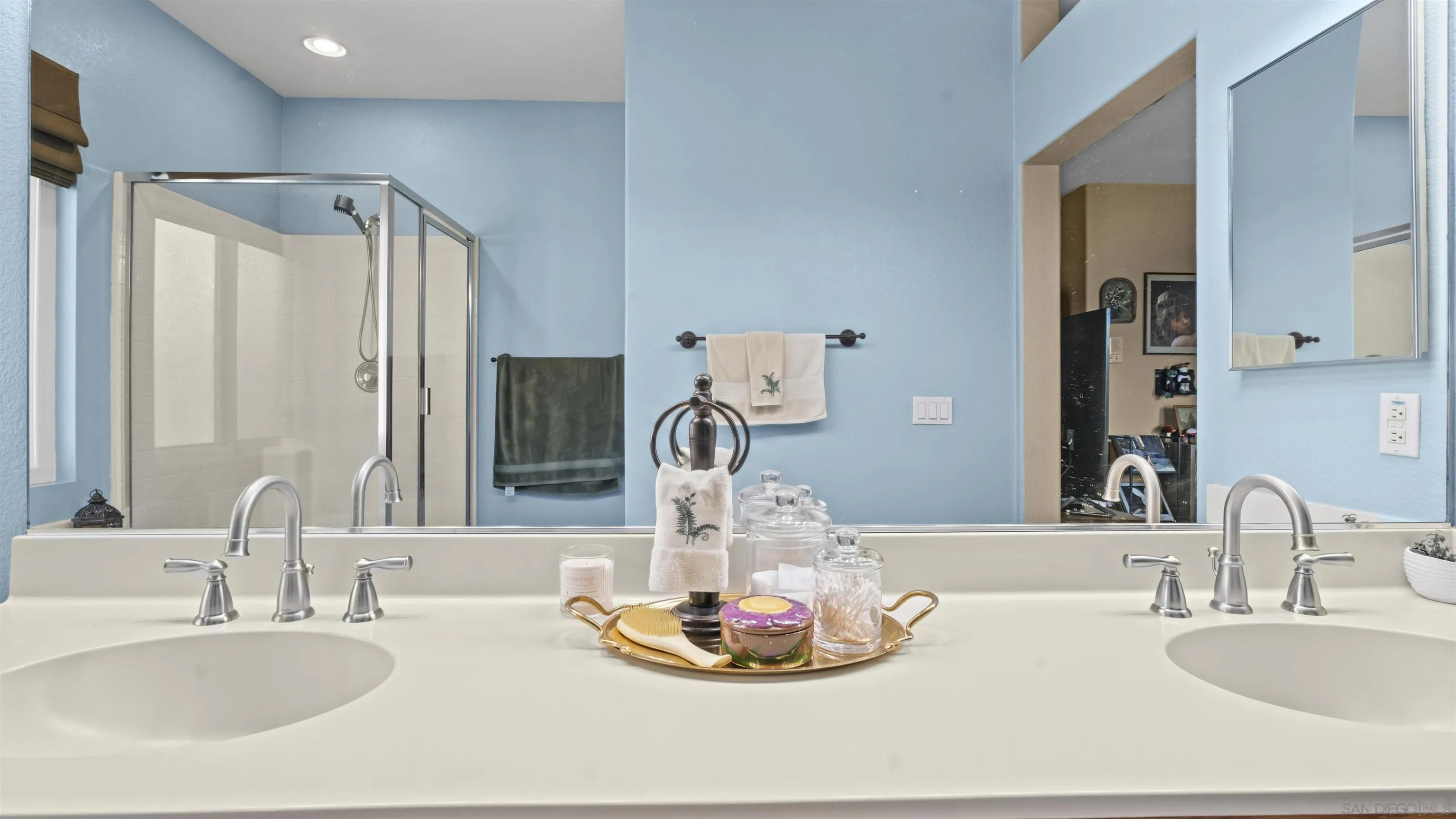 https://cdn.realtyfeed.com/cdn/127/260024795/1aea420295044b29fde65ac3ef38b32a.webp