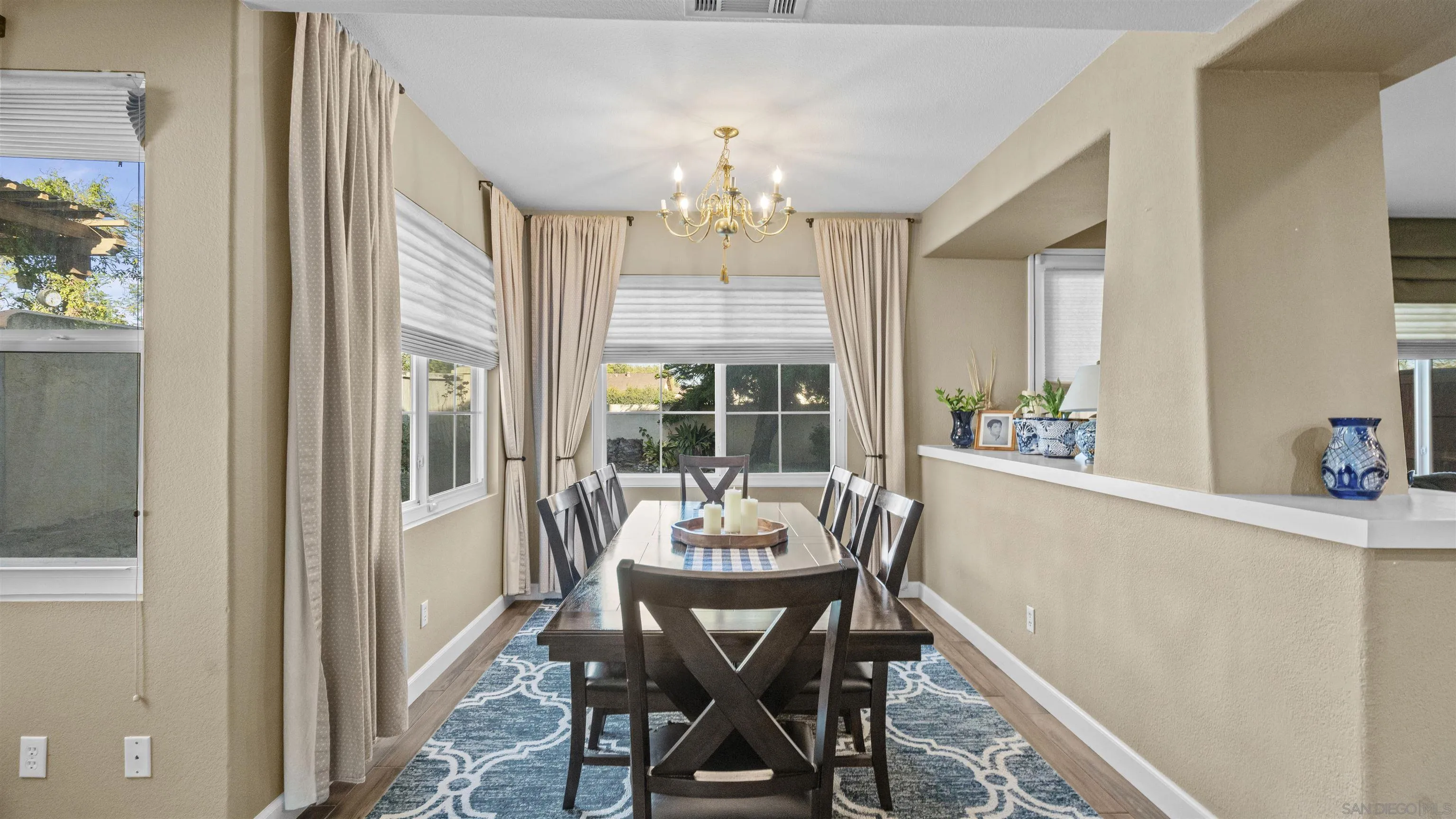 https://cdn.realtyfeed.com/cdn/127/260024795/39560c77b116e8ec001a305c2ae9d68b.webp