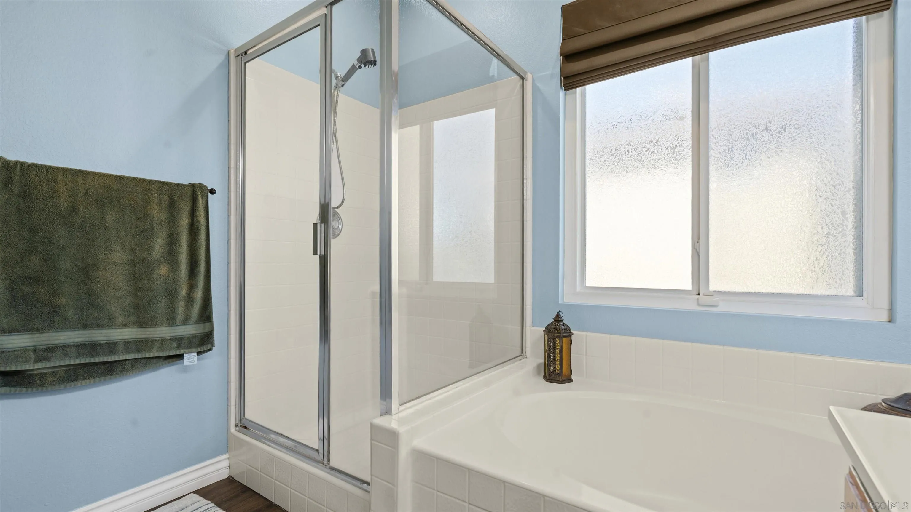 https://cdn.realtyfeed.com/cdn/127/260024795/fc67c6b2515a38af7c7e96b58ab6ef41.webp