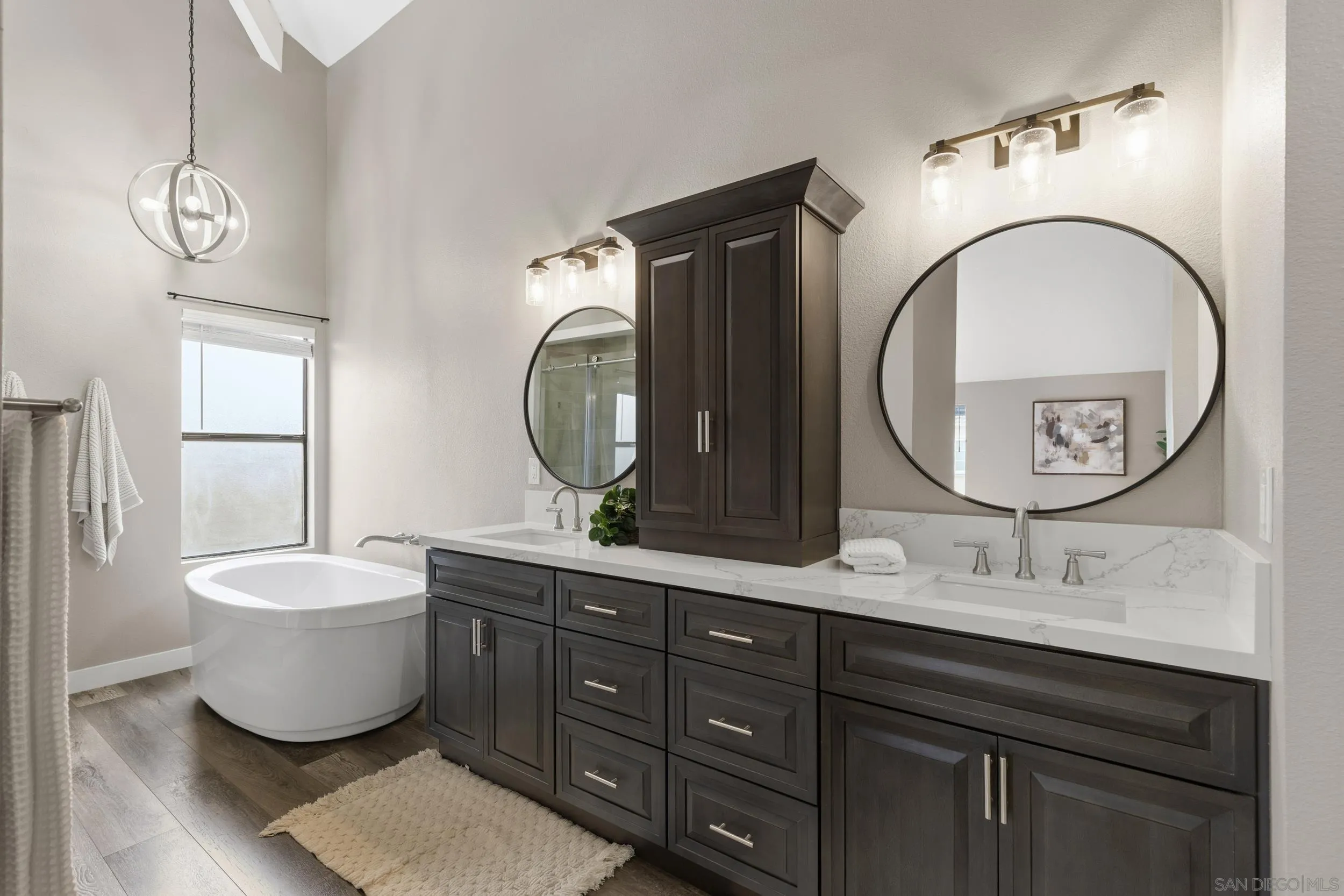 https://cdn.realtyfeed.com/cdn/127/2600248/7cad8b50913814c9fb47b746d710c91a.webp