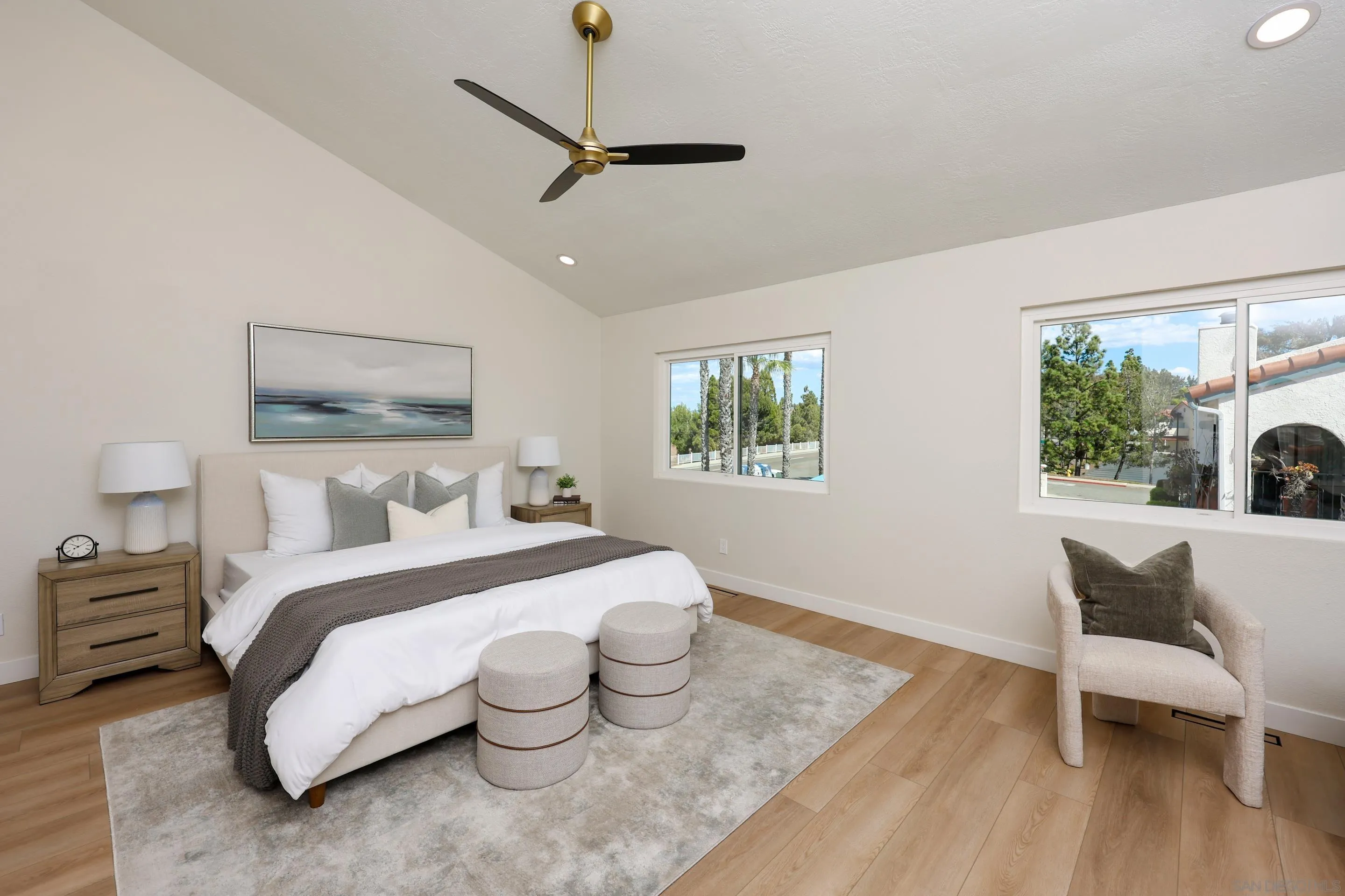 https://cdn.realtyfeed.com/cdn/127/260024827/9d38bde628d55e9bb99c24ad94ac006b.webp