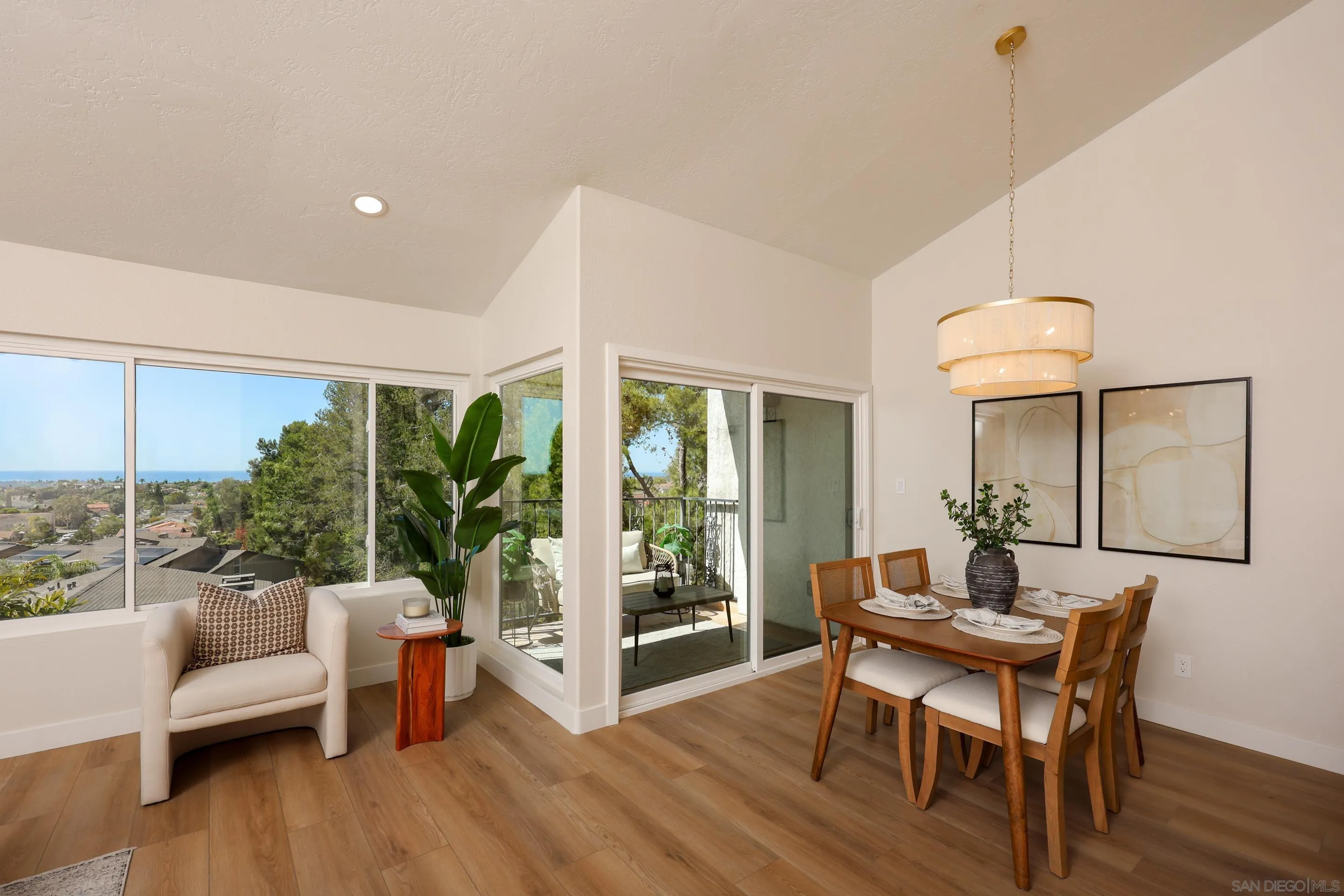 https://cdn.realtyfeed.com/cdn/127/260024827/c9125abe8ef129d5278b857ce164d1fc.webp