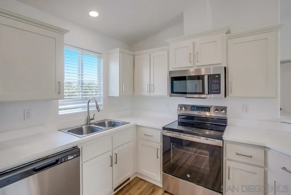 4026 Charles St, La Mesa, CA 91941