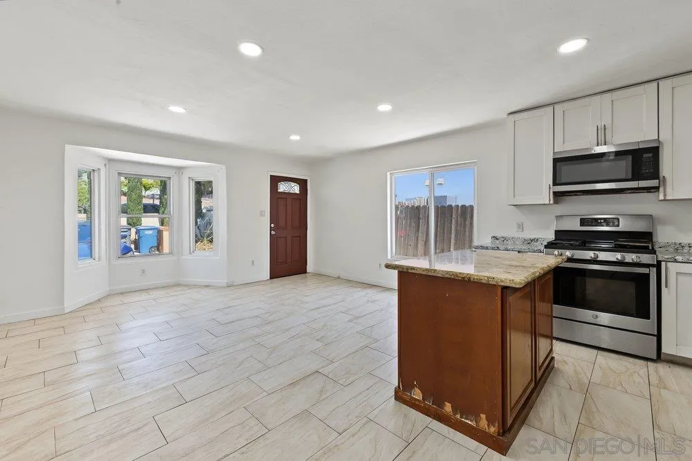 7407 Waite Dr., La Mesa, CA 91941 - Photo 3 of 10, La Mesa, CA